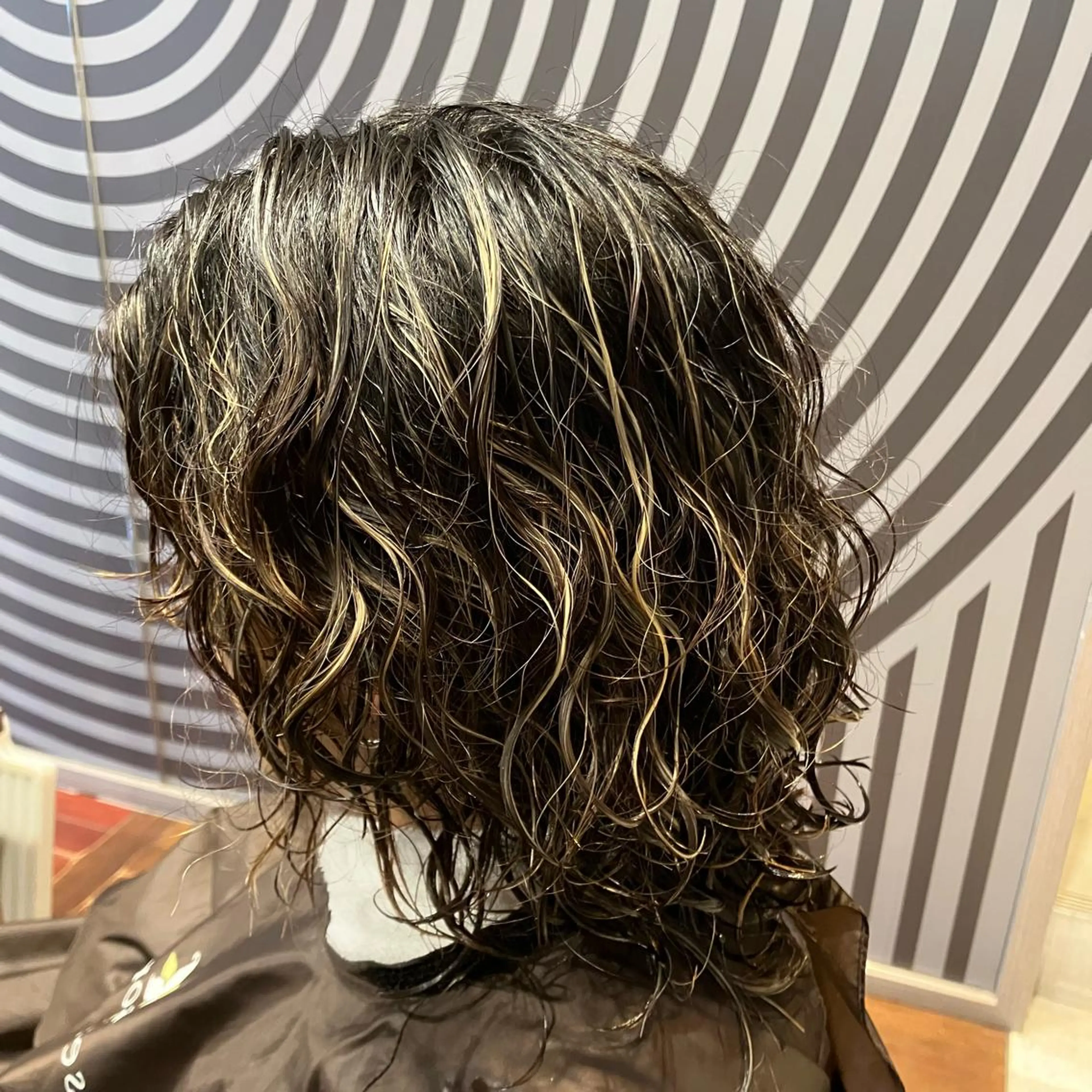 パーマ メンズ 波巻き/ツイスパ/ メンズ特化🐺米山歩のヘアスタイル