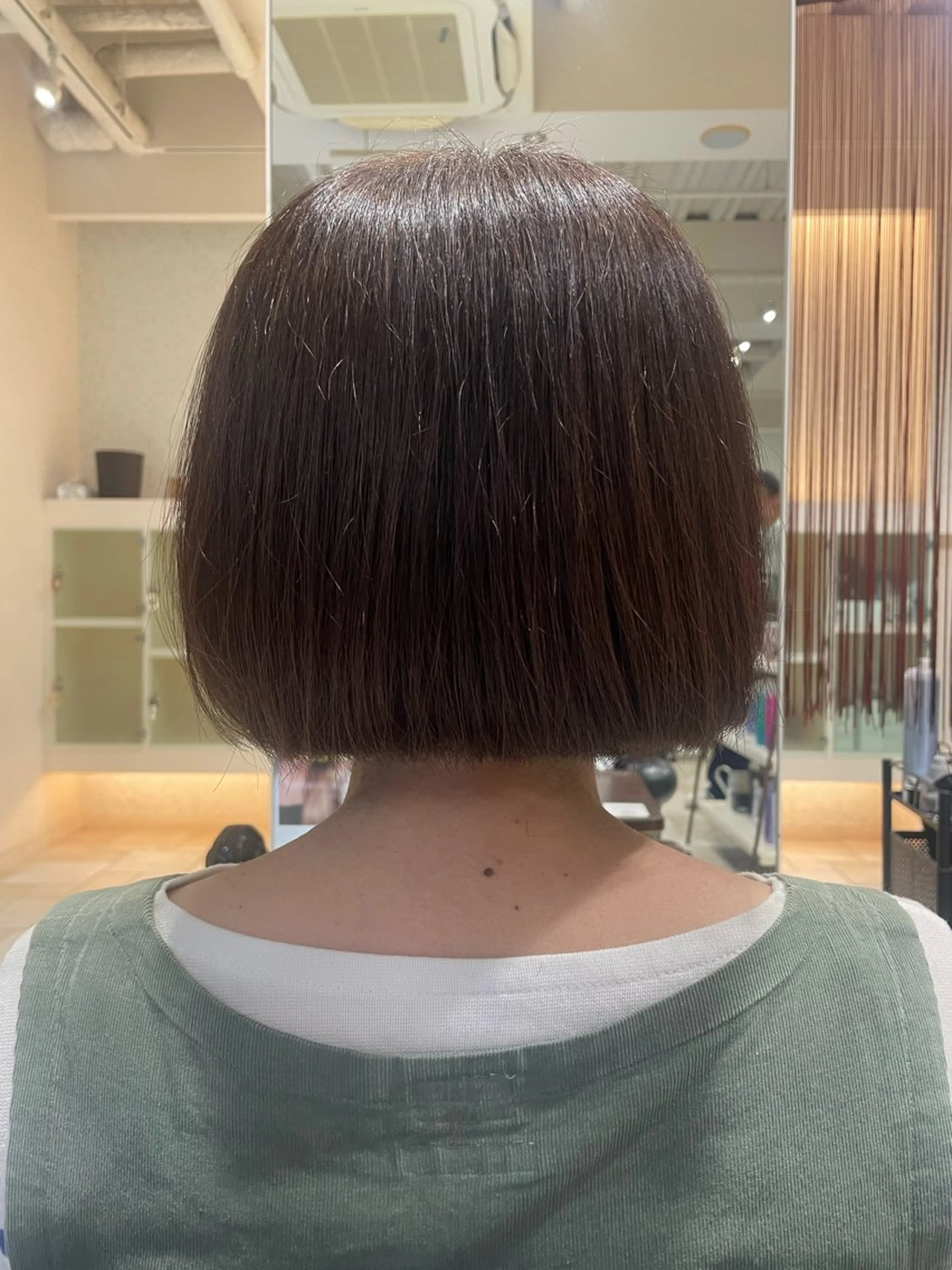 カット ヘアカラー 斧 海音のヘアスタイル