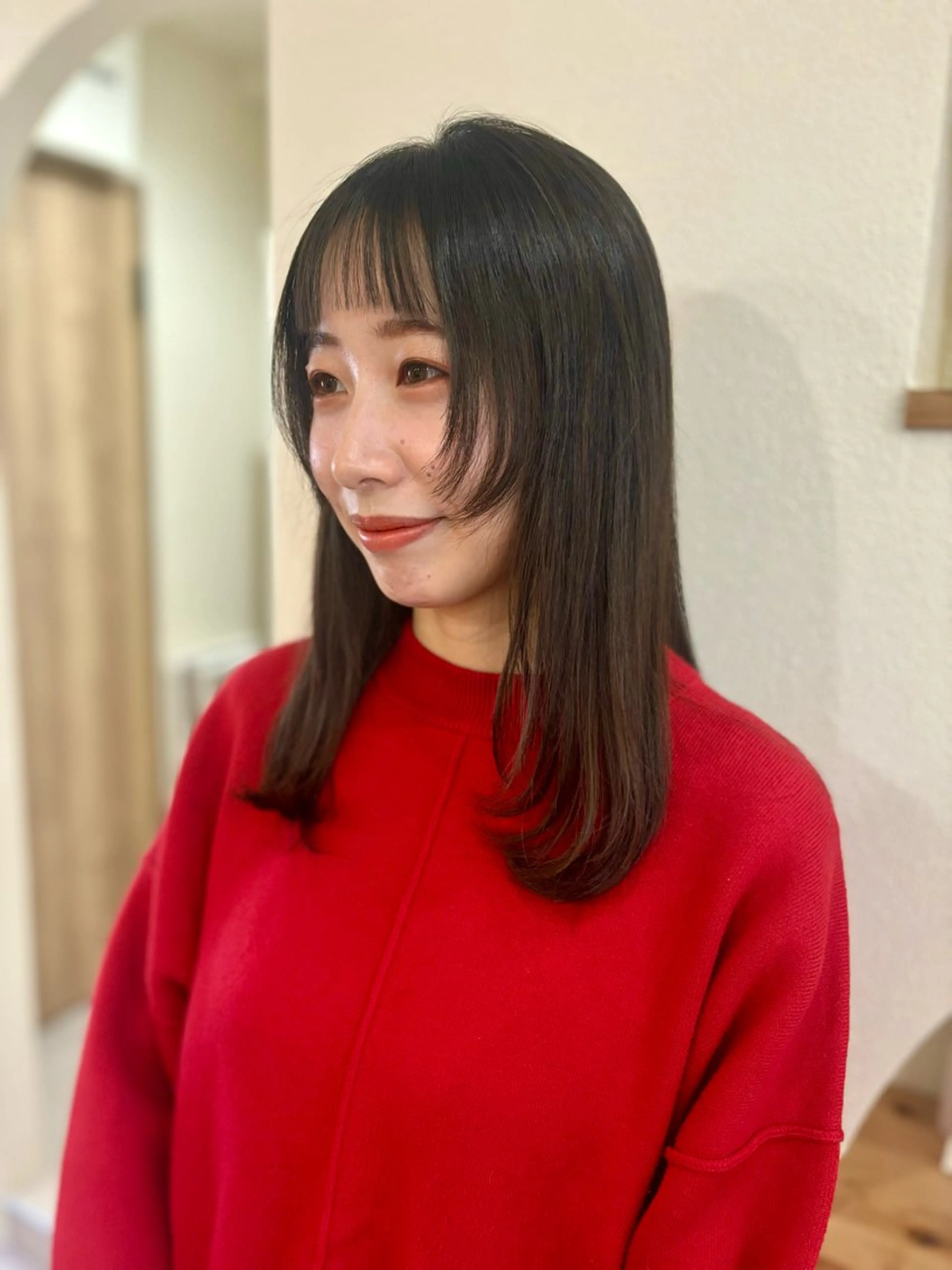 セミロング 姫カット レイヤーカット オン眉 大阪ヴィーガンサロン KANAKOのヘアスタイル