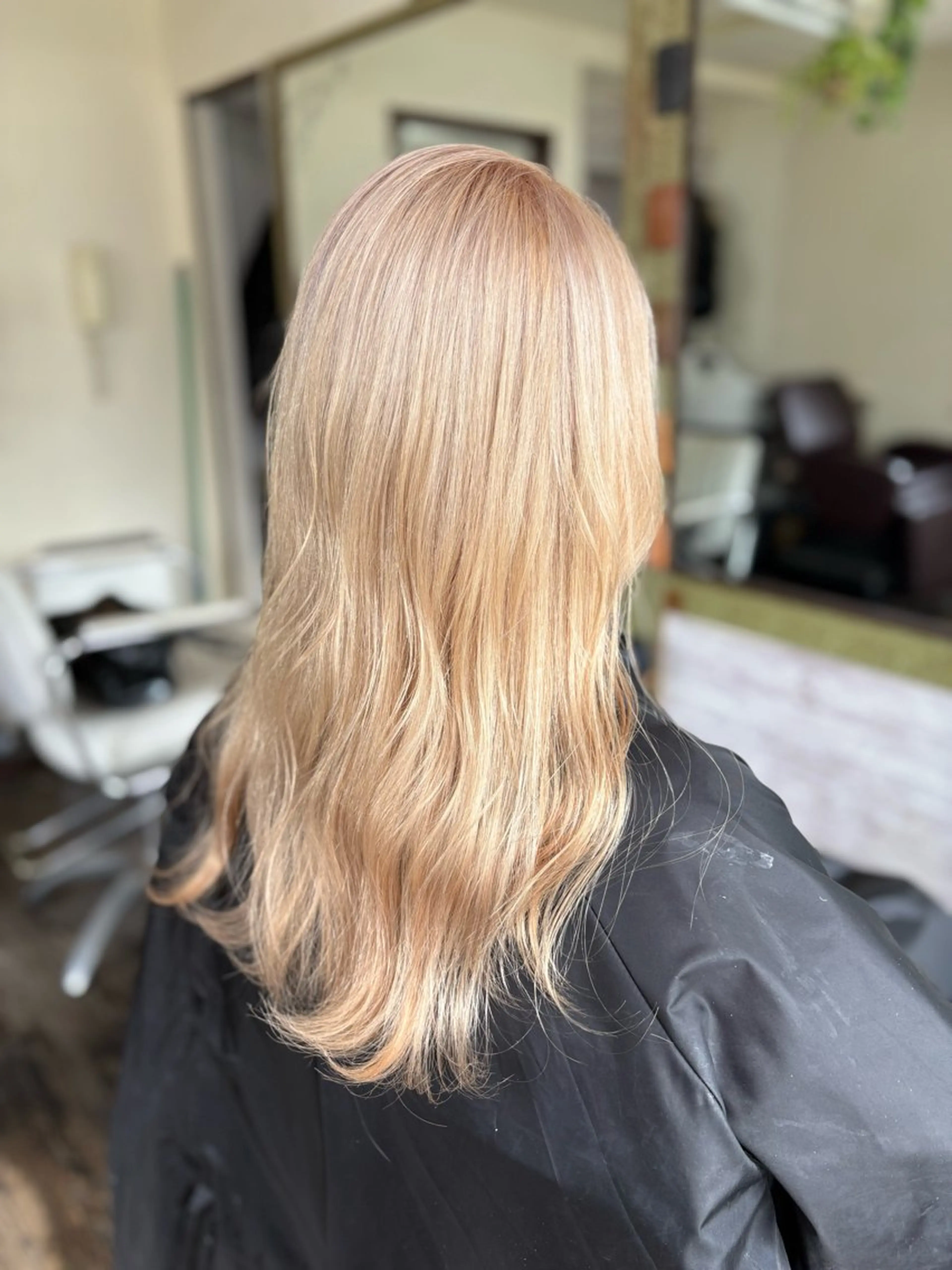 カラー ヘアカラー 渡辺 健太のヘアスタイル