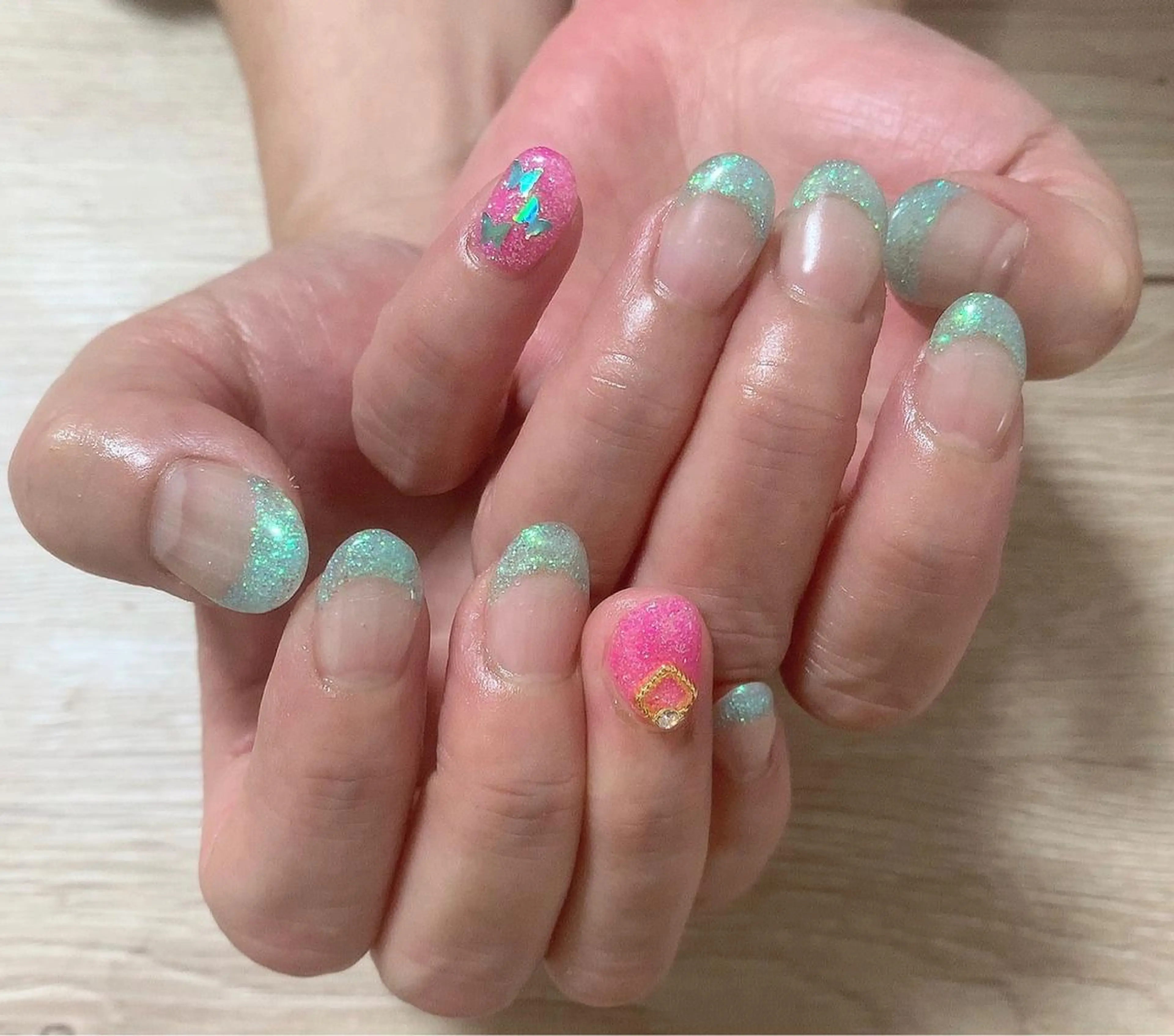 ネイル MINAMI nailsのネイルデザイン