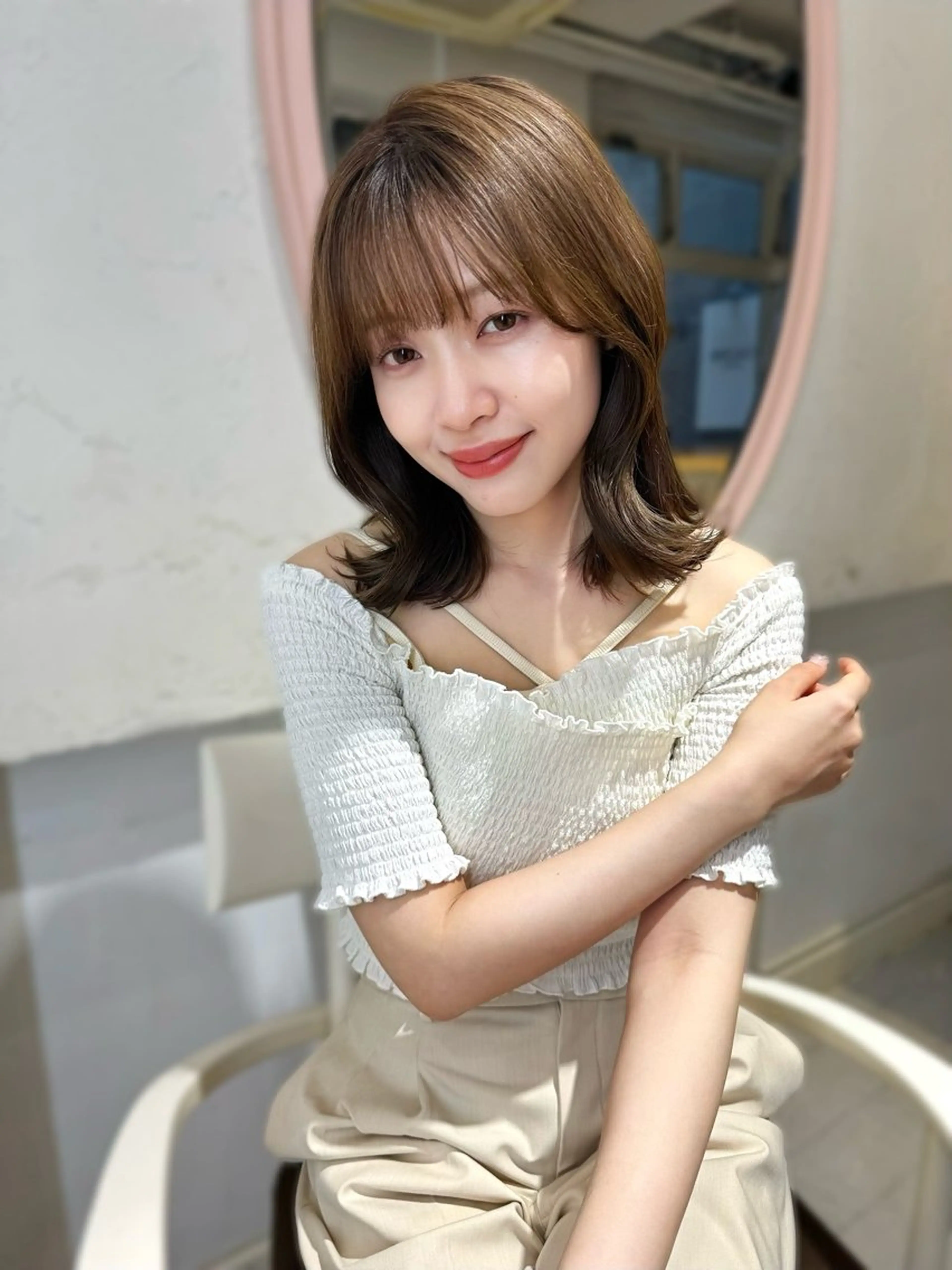 ミディアム カラー ショートカット🎀 CHIHIROのヘアスタイル