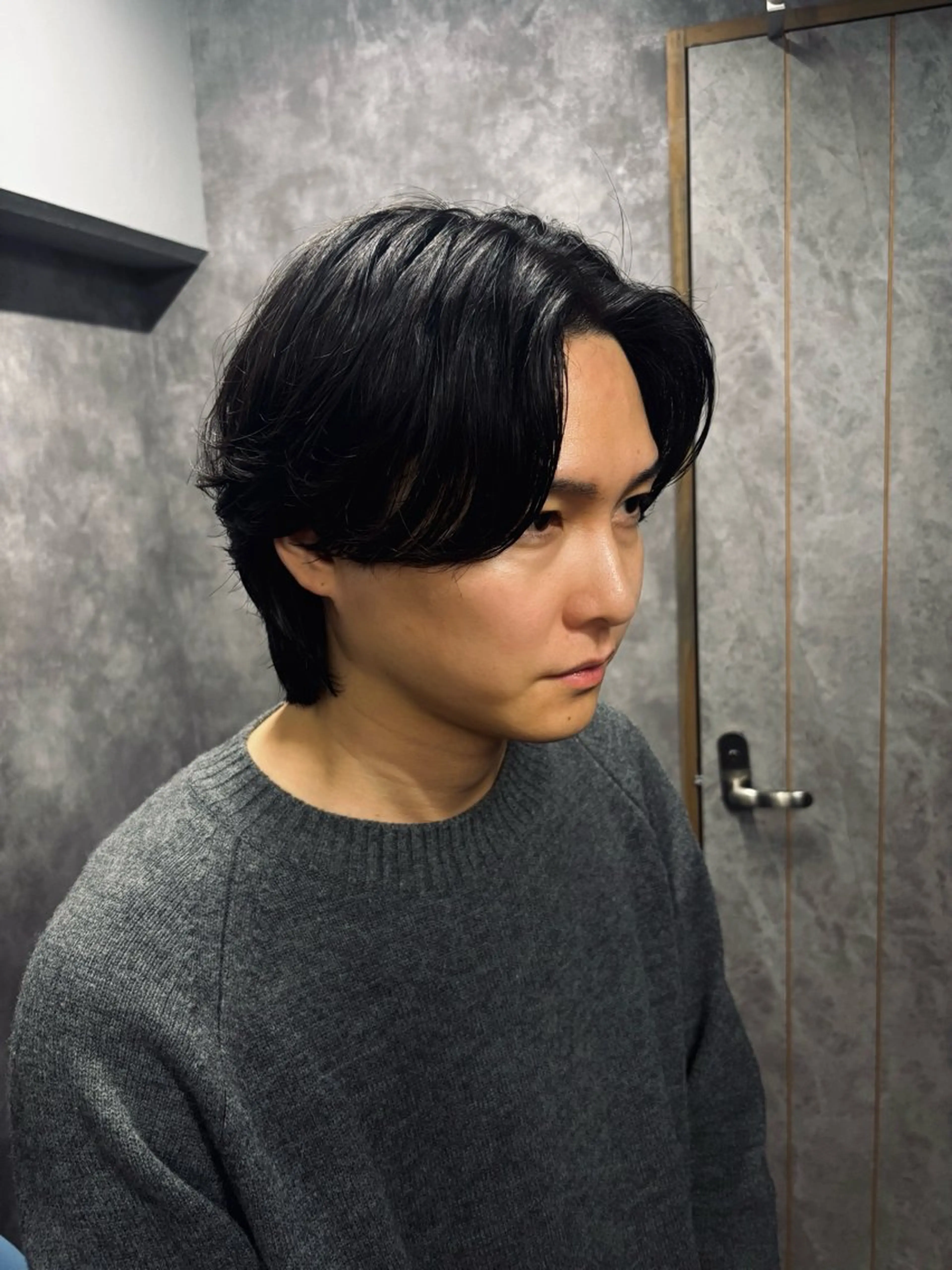 ミディアム カット パーマ 高橋 くるみのヘアスタイル