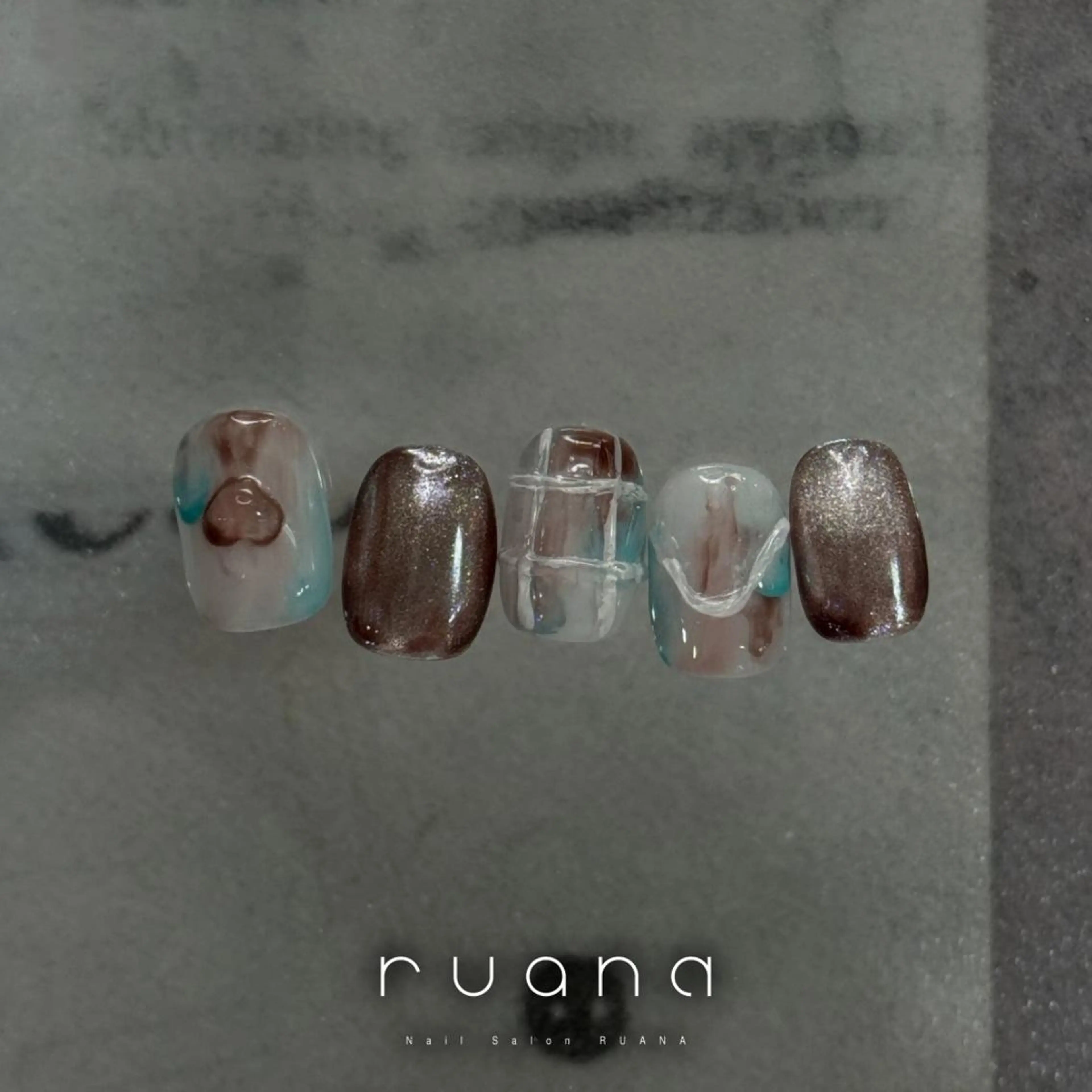 ネイル 阿武 美海のネイルデザイン