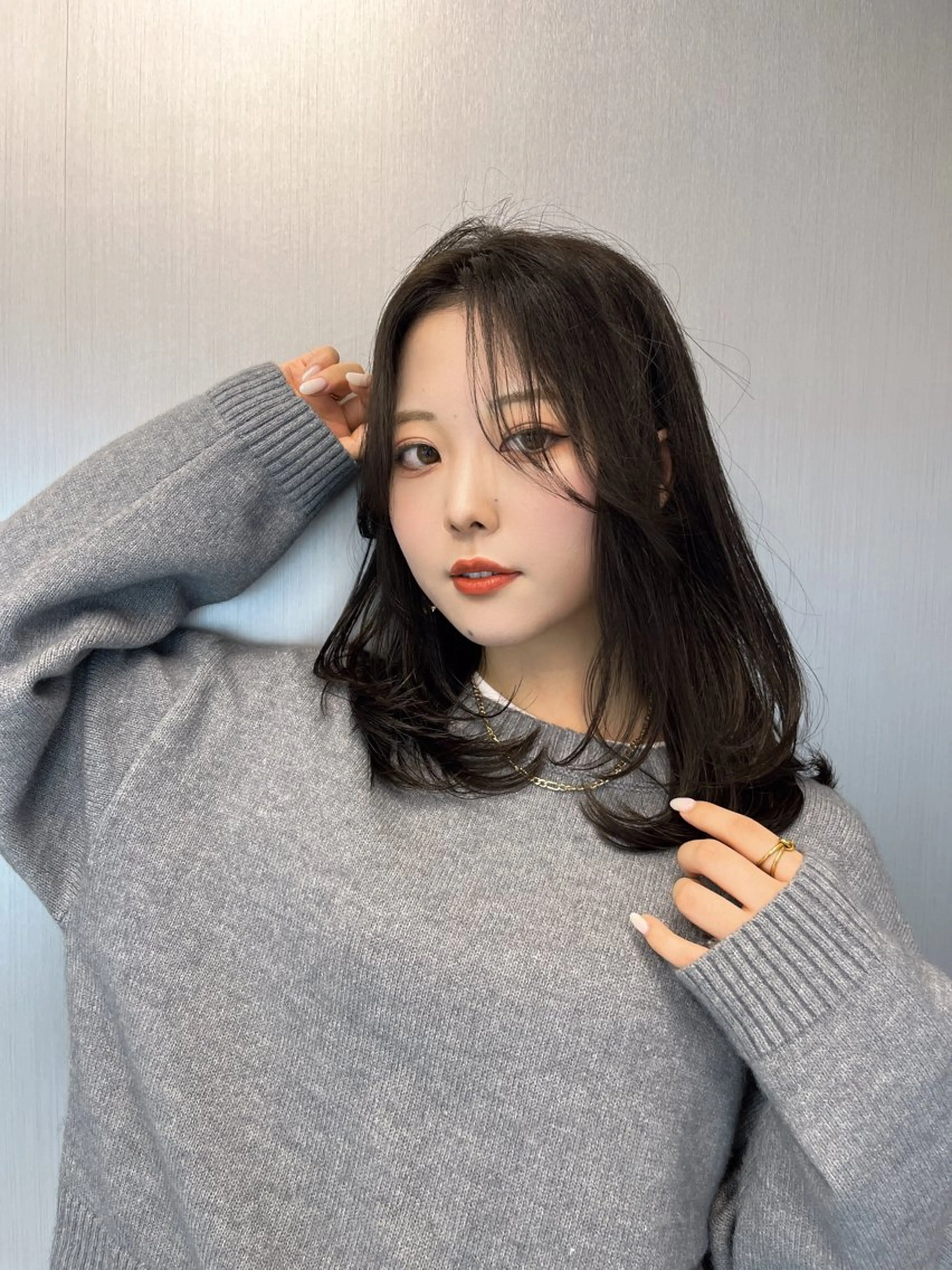 セミロング レイヤーカット SHOUHEI .のヘアスタイル