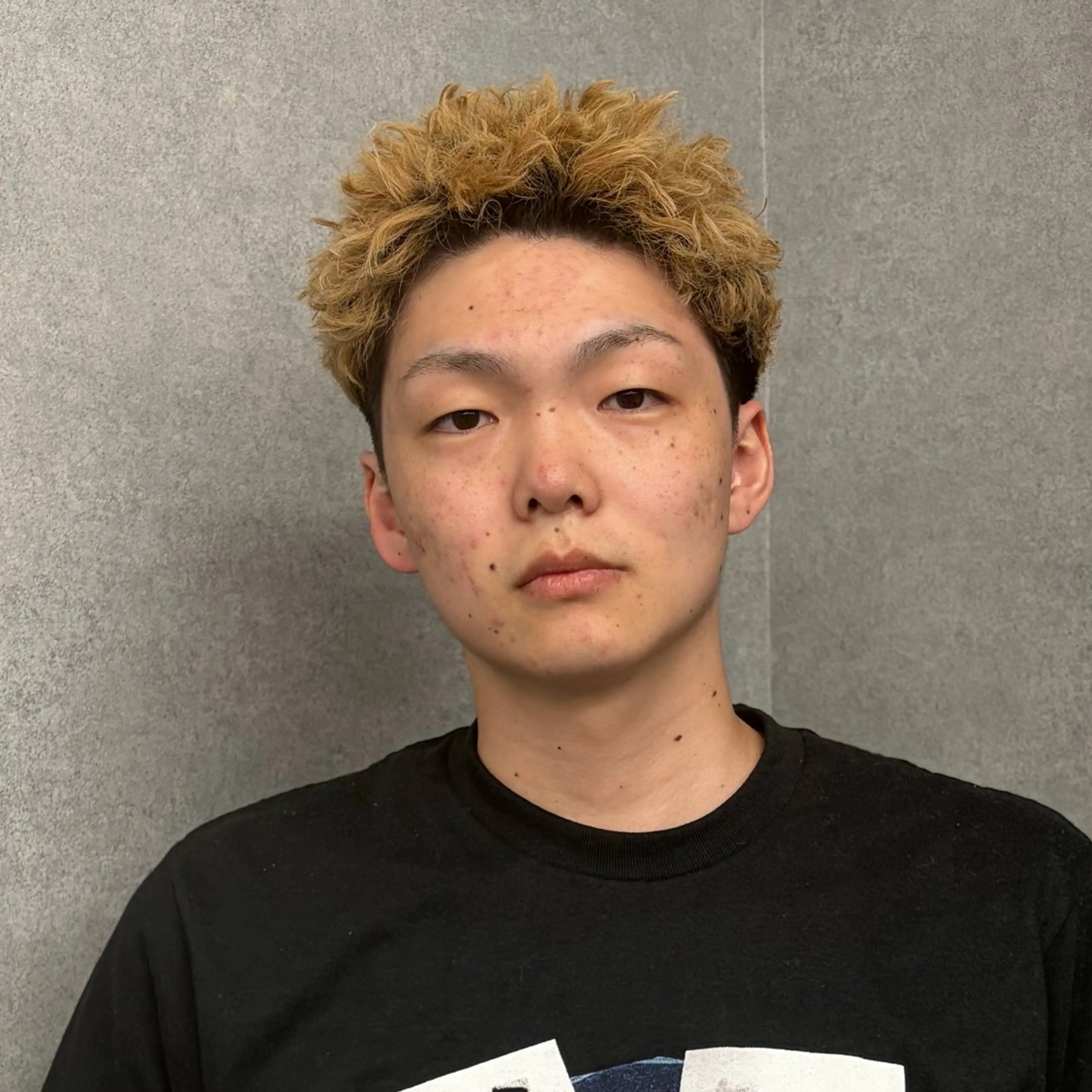 パーマ メンズ メンズパーマ カット パーマ 志村 シュンスケのヘアスタイル