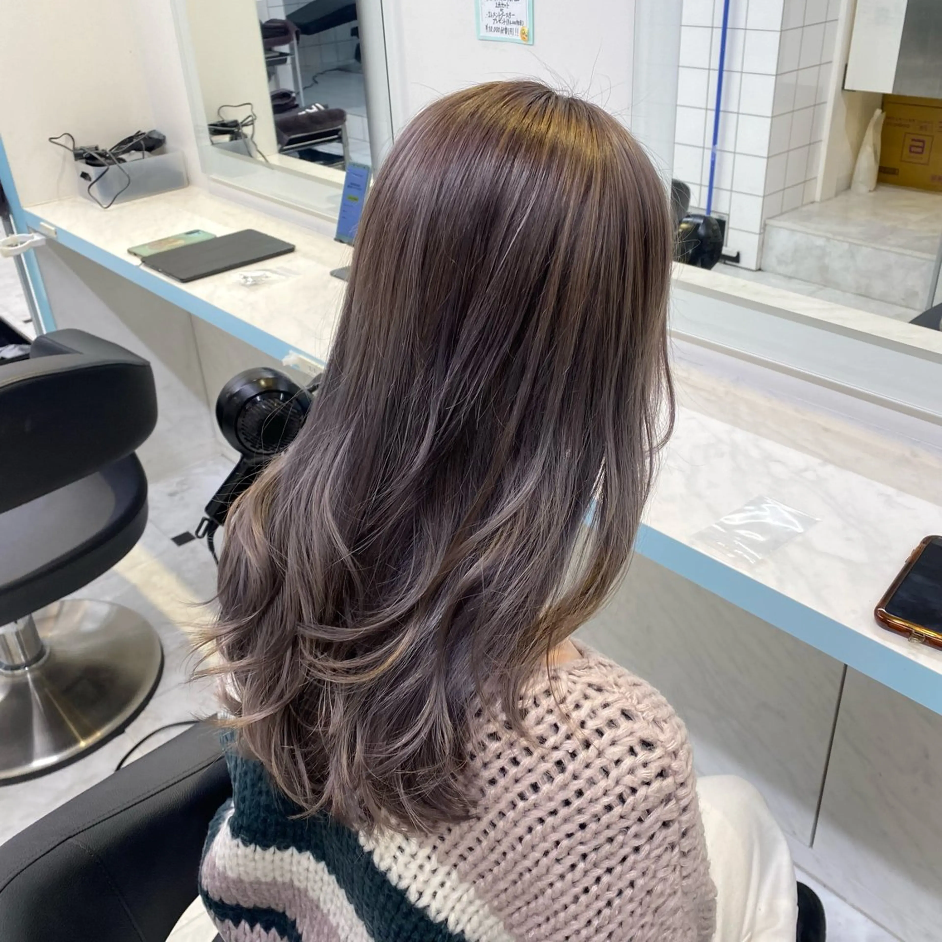 ロング カラー ヘアカラー 🤎モテ髪&透明感 ミルクティー🥣🤎のヘアスタイル