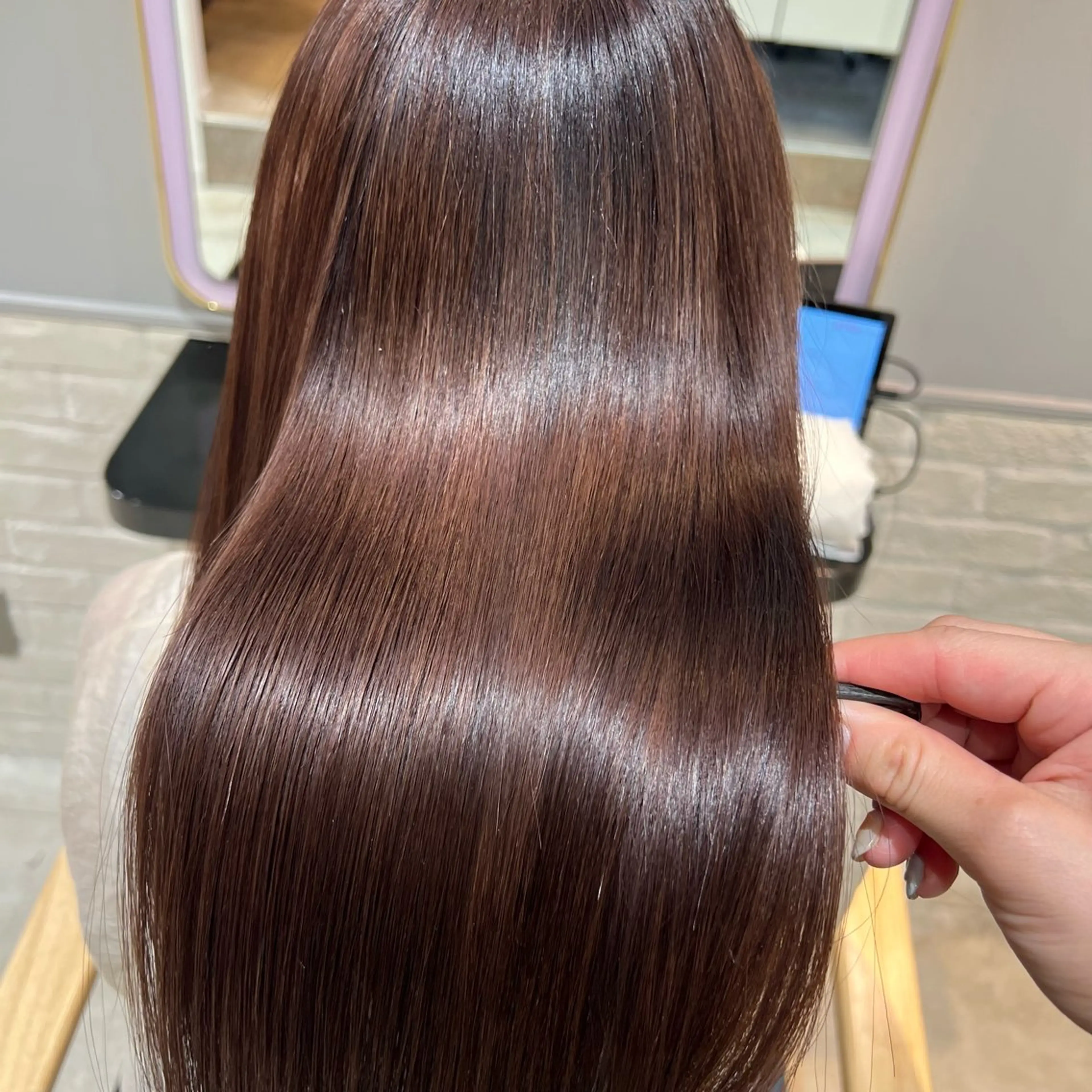 ロング 縮毛矯正 トリートメント 髪質改善✨石塚 真梨奈のヘアスタイル