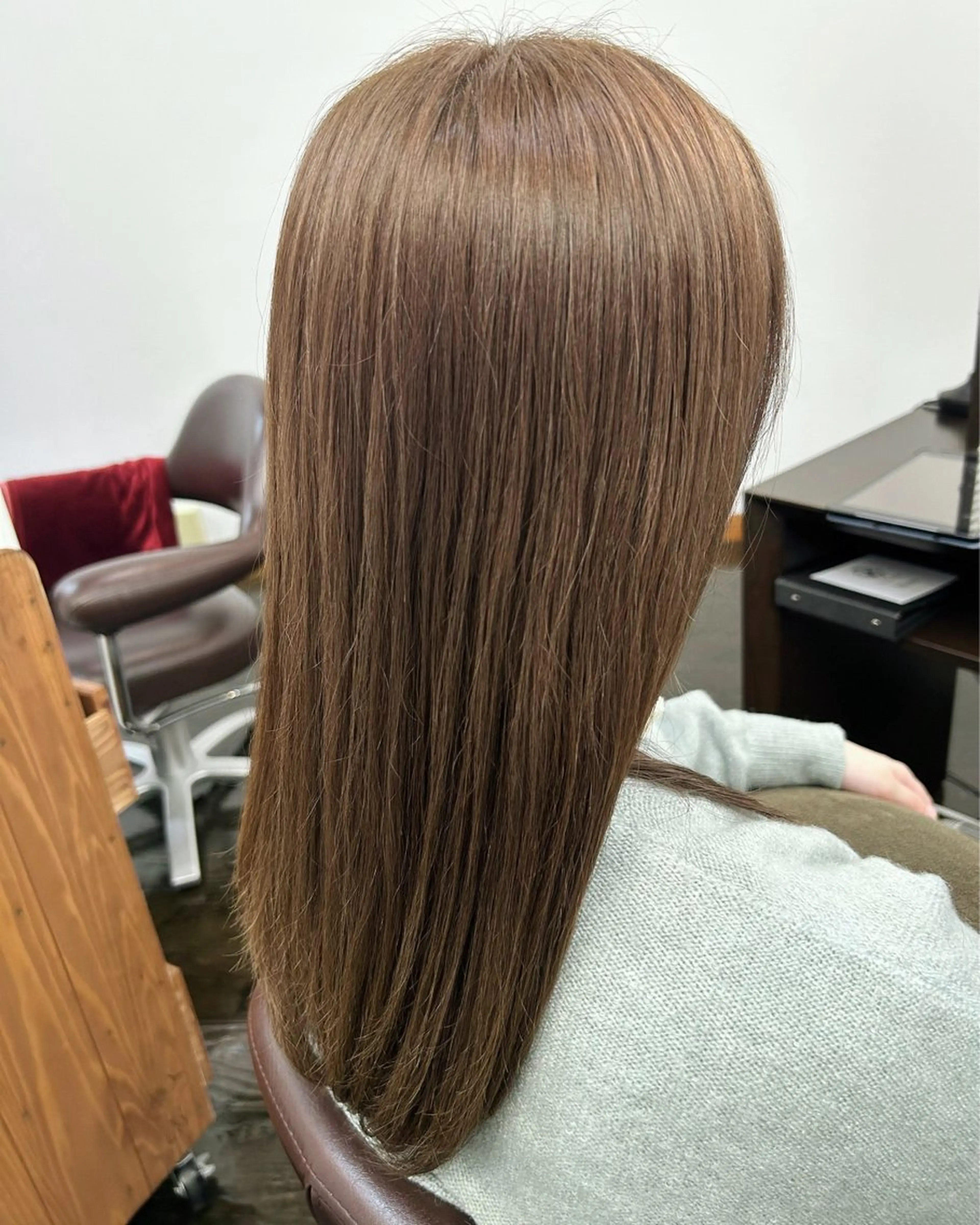 カラー ベージュカラー 坂本 瑞季 🤍 髪質改善のヘアスタイル