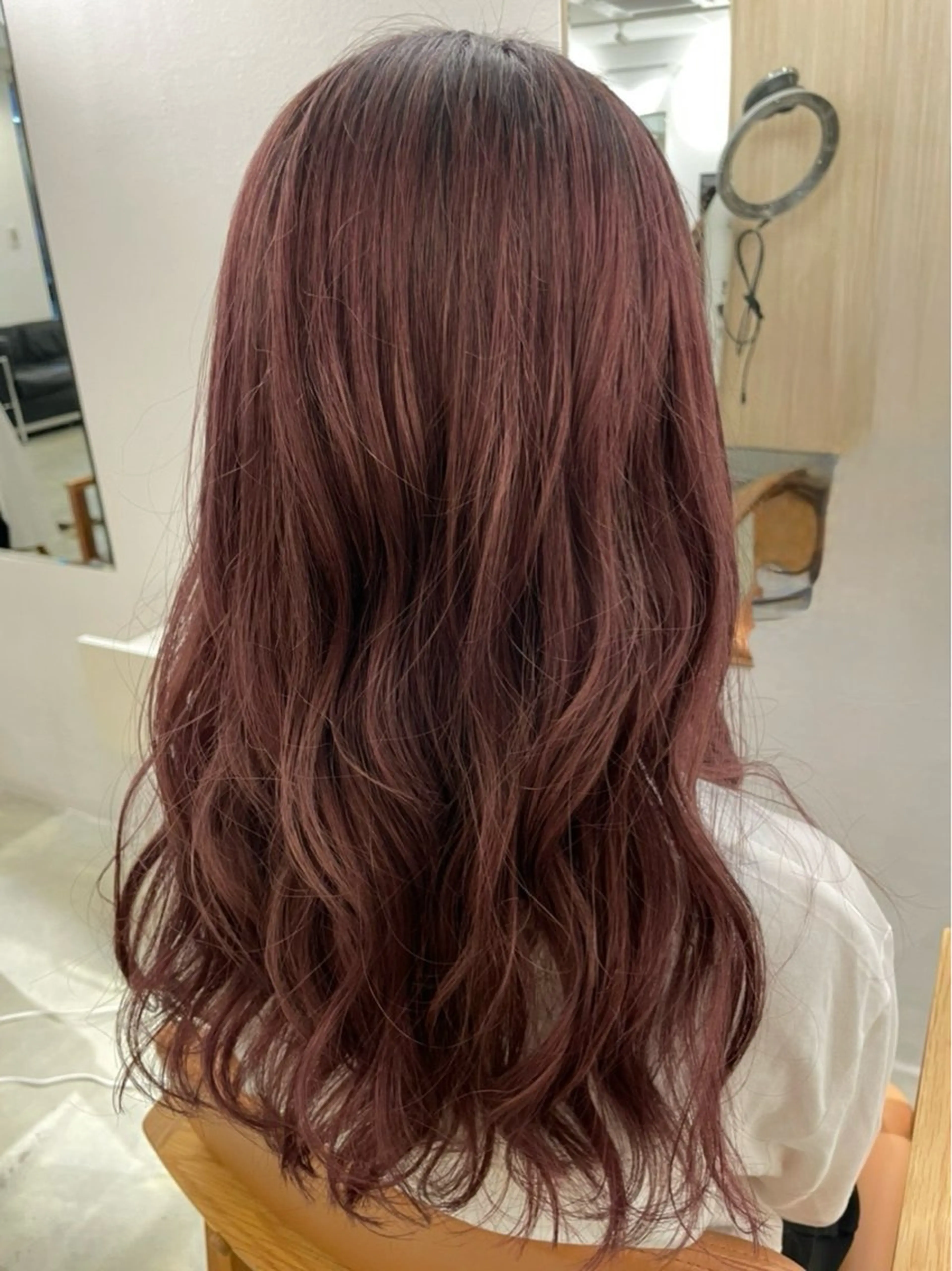 ロング ピンクブラウン 💖ASUKA 💜/透明感カラーのヘアスタイル