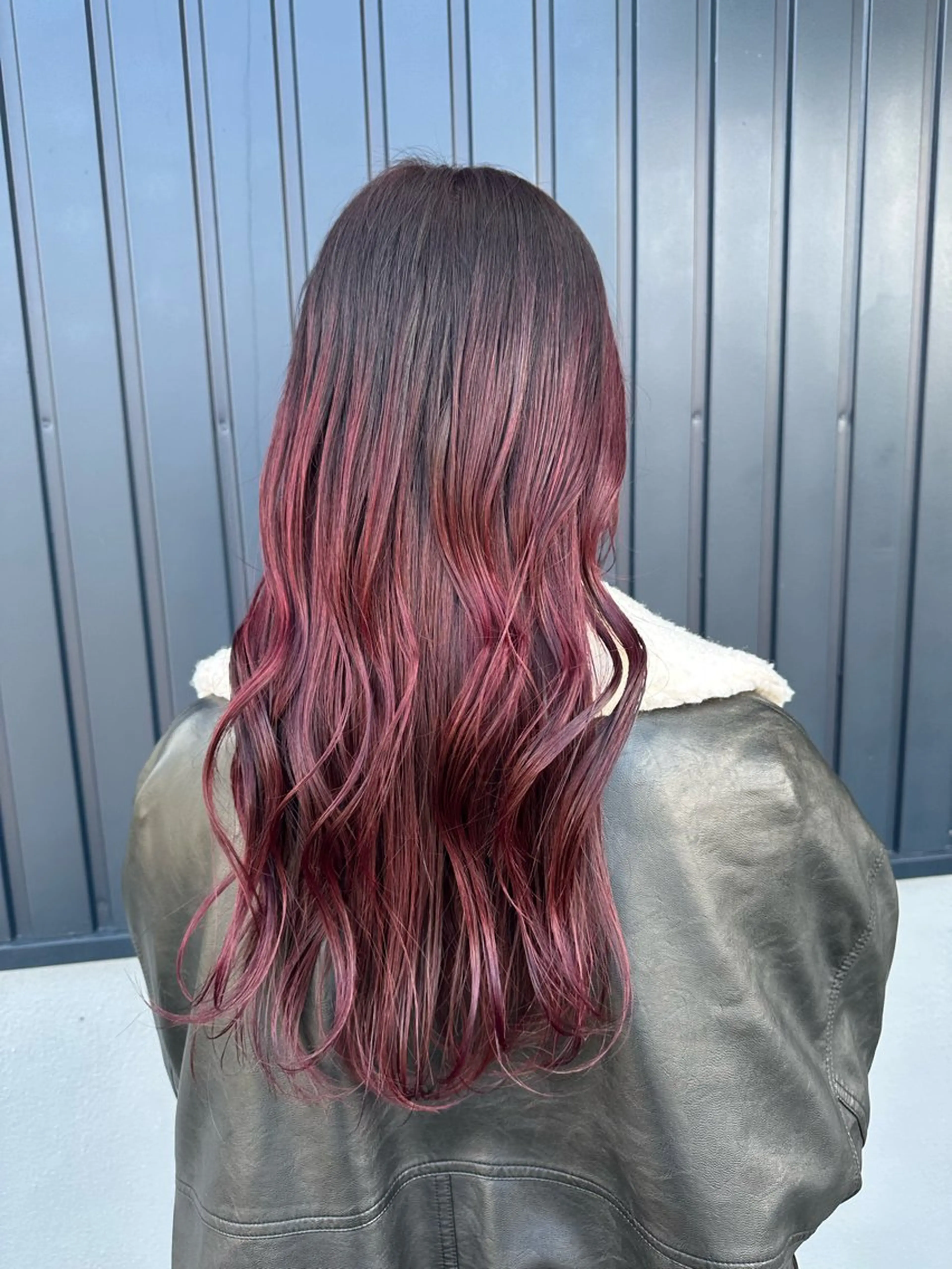 ロング カラー ヘアカラー トリートメント Lantana 前野心結のヘアスタイル