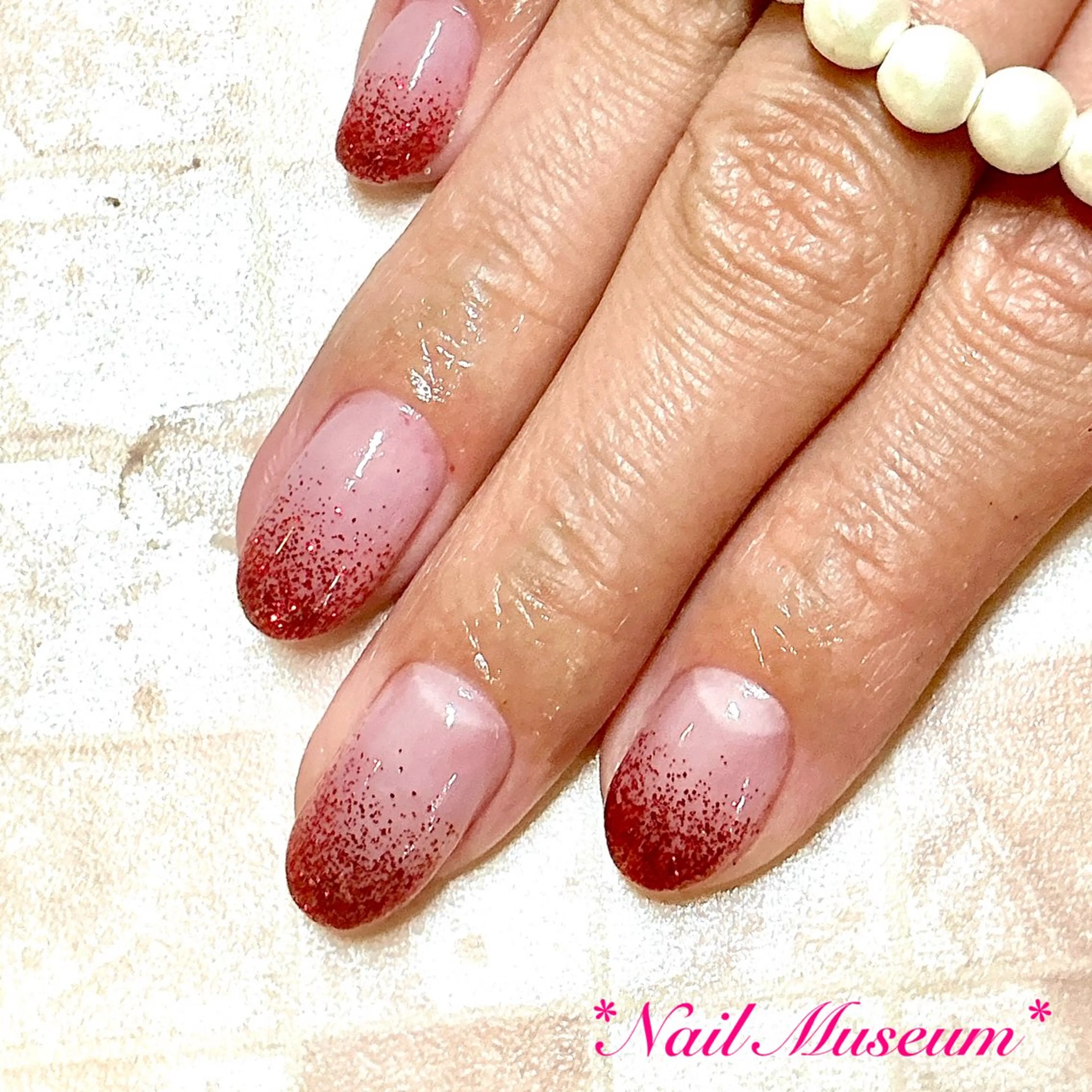 💅【オフ無 】ラメグラ　　　　　　　　　　　指先が華やかに✨の写真