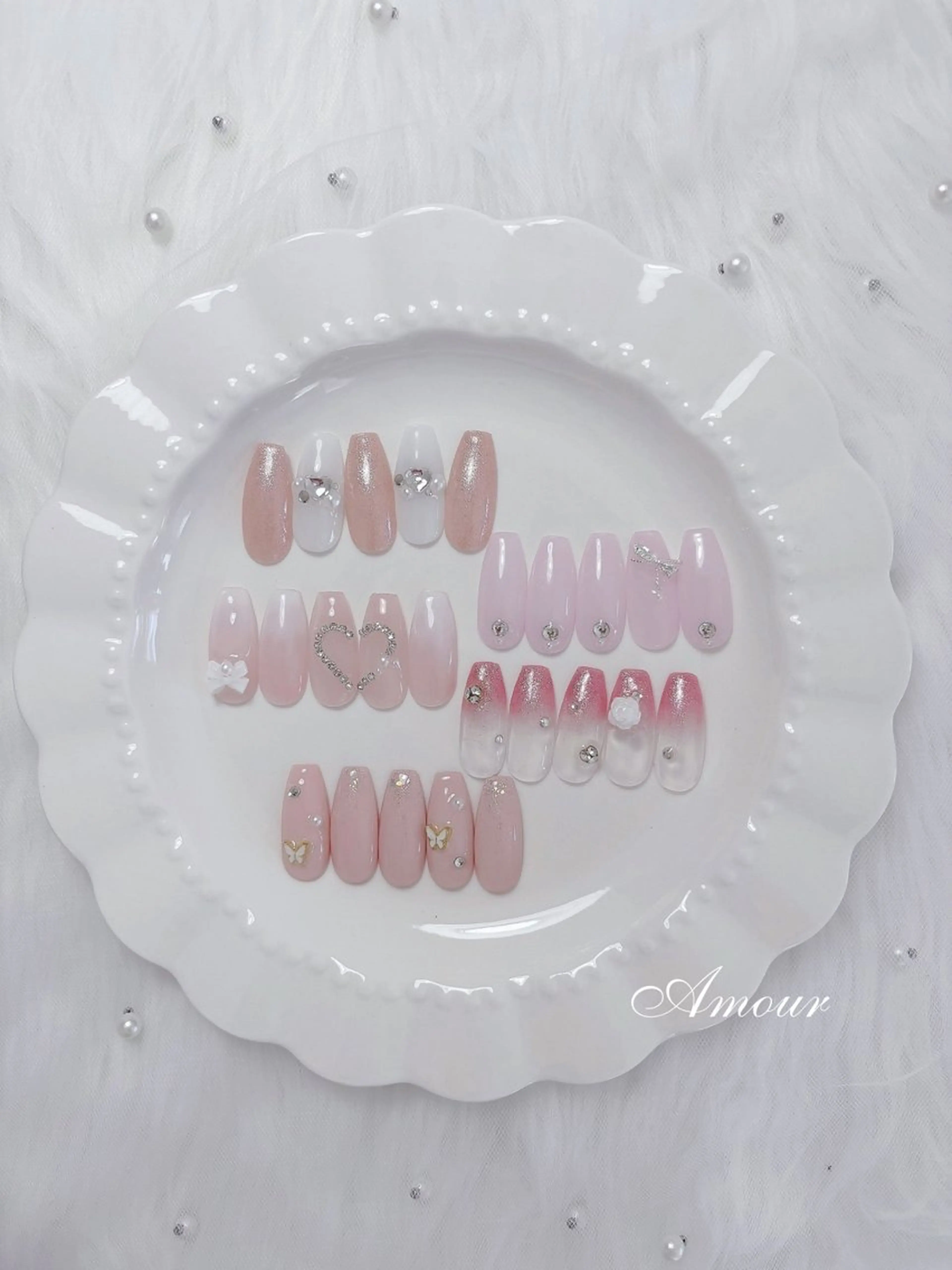 ネイル オフィスネイル シンプルネイル ハンドネイル Amour 🎀のネイルデザイン