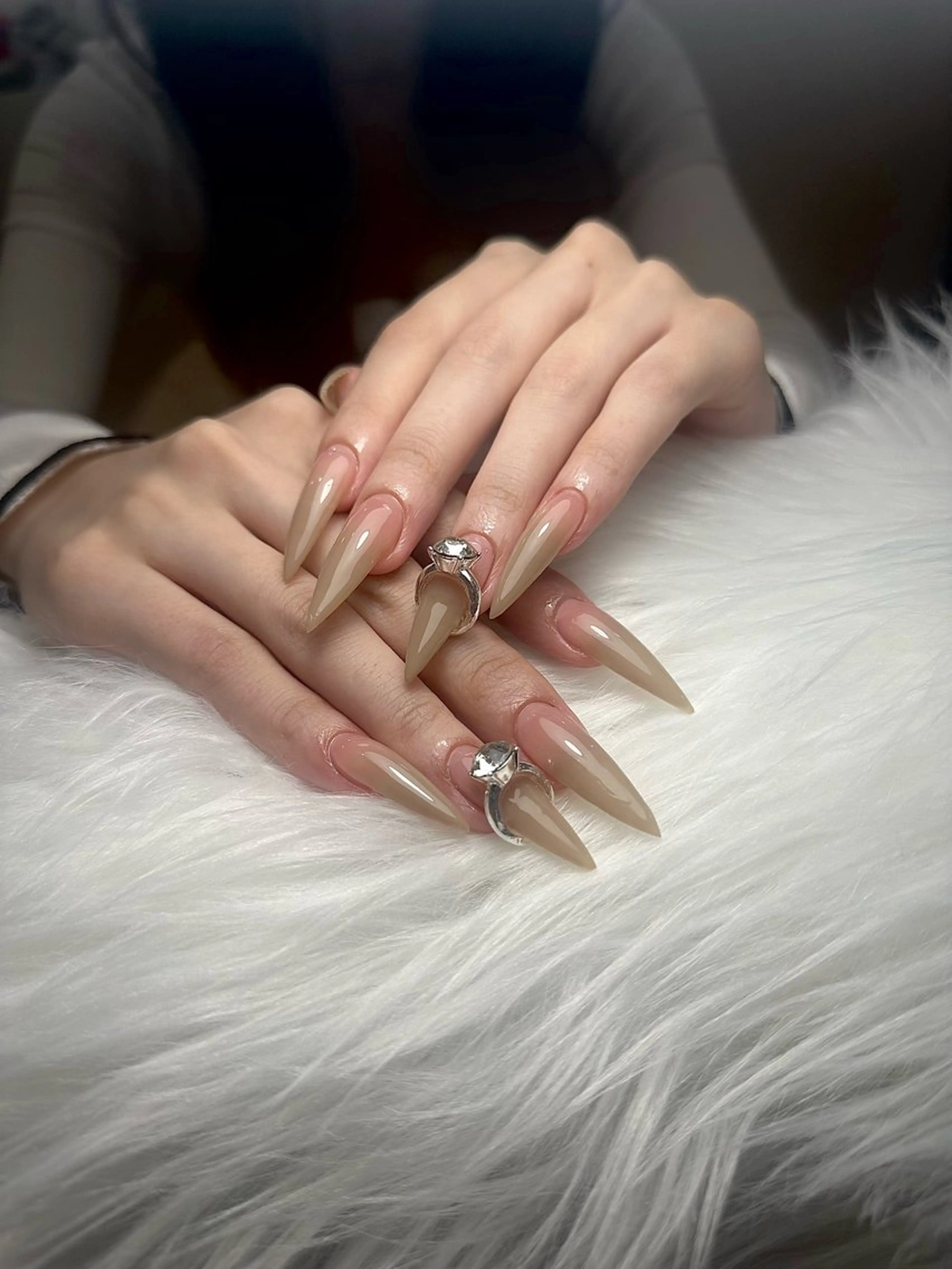 ネイル チークネイル 長さ出し ジェルネイル ガーリー 韓国ネイル ハンドネイル Gappogappo 中野ネイル所属・Junn Nailのネイルデザイン