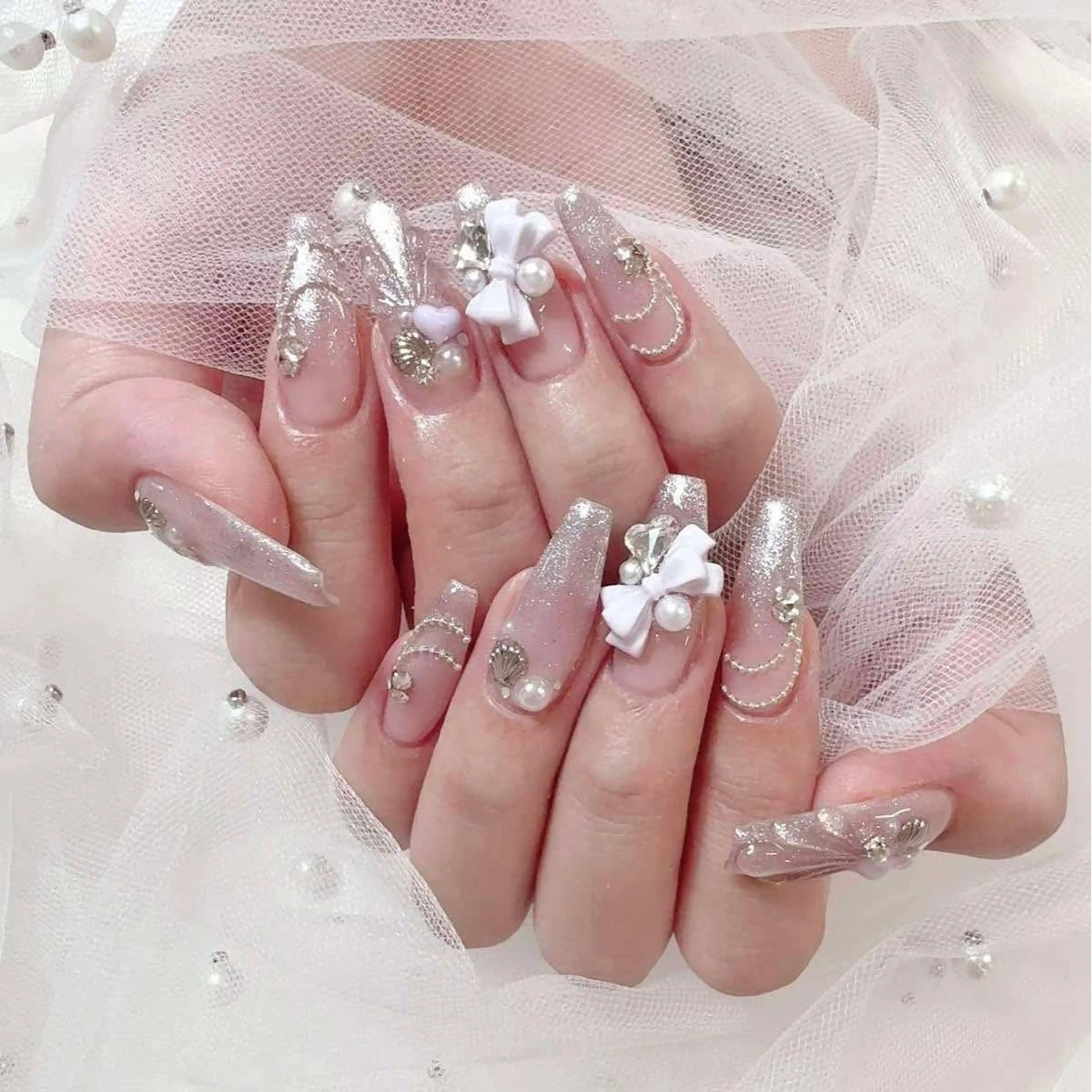 ネイル オーロラネイル チークネイル 長さ出し フットネイル フレンチネイル Lee Nails チップ長さだし専門店のネイルデザイン