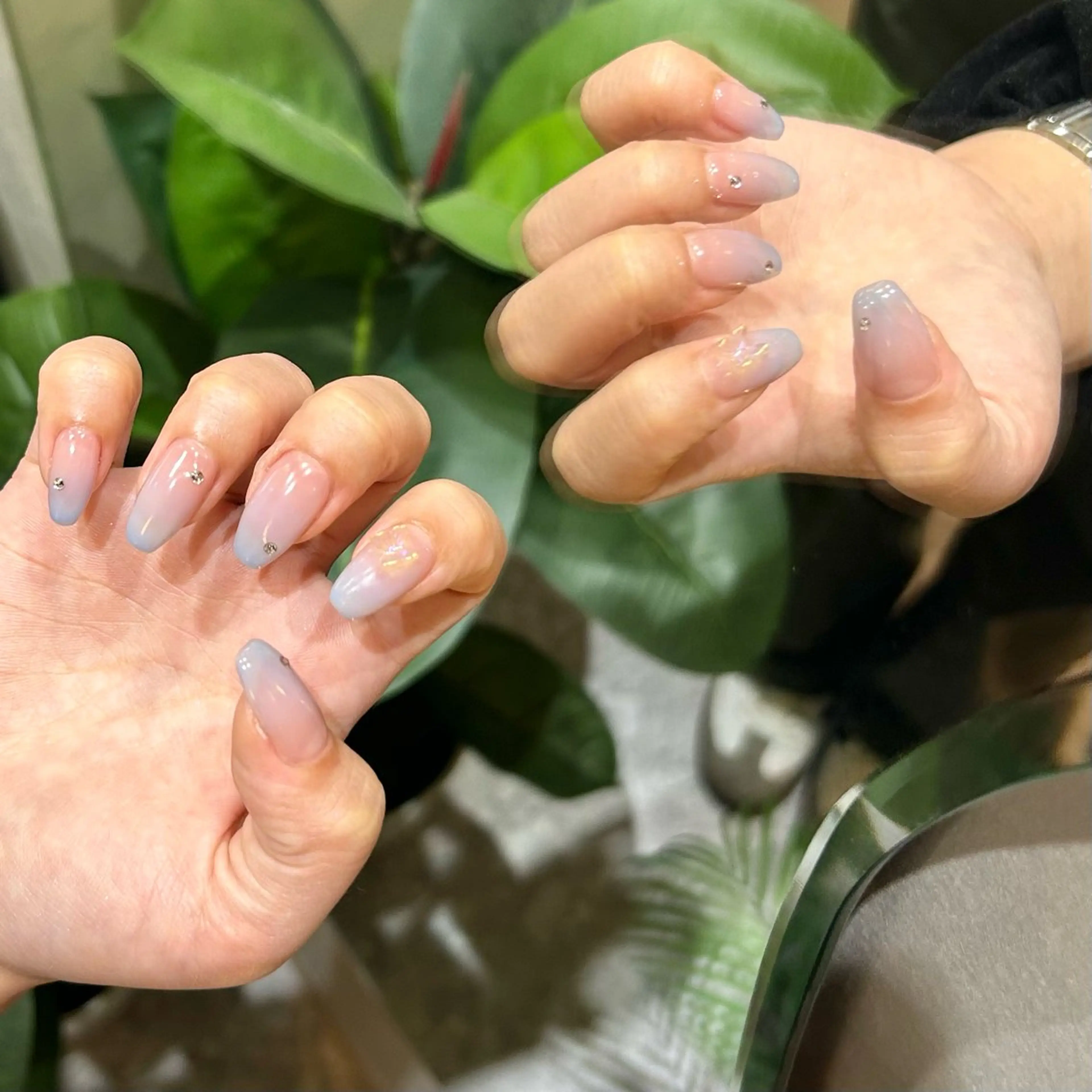 ネイル ハンドネイル 💅🏽 SHIORI🌙のネイルデザイン