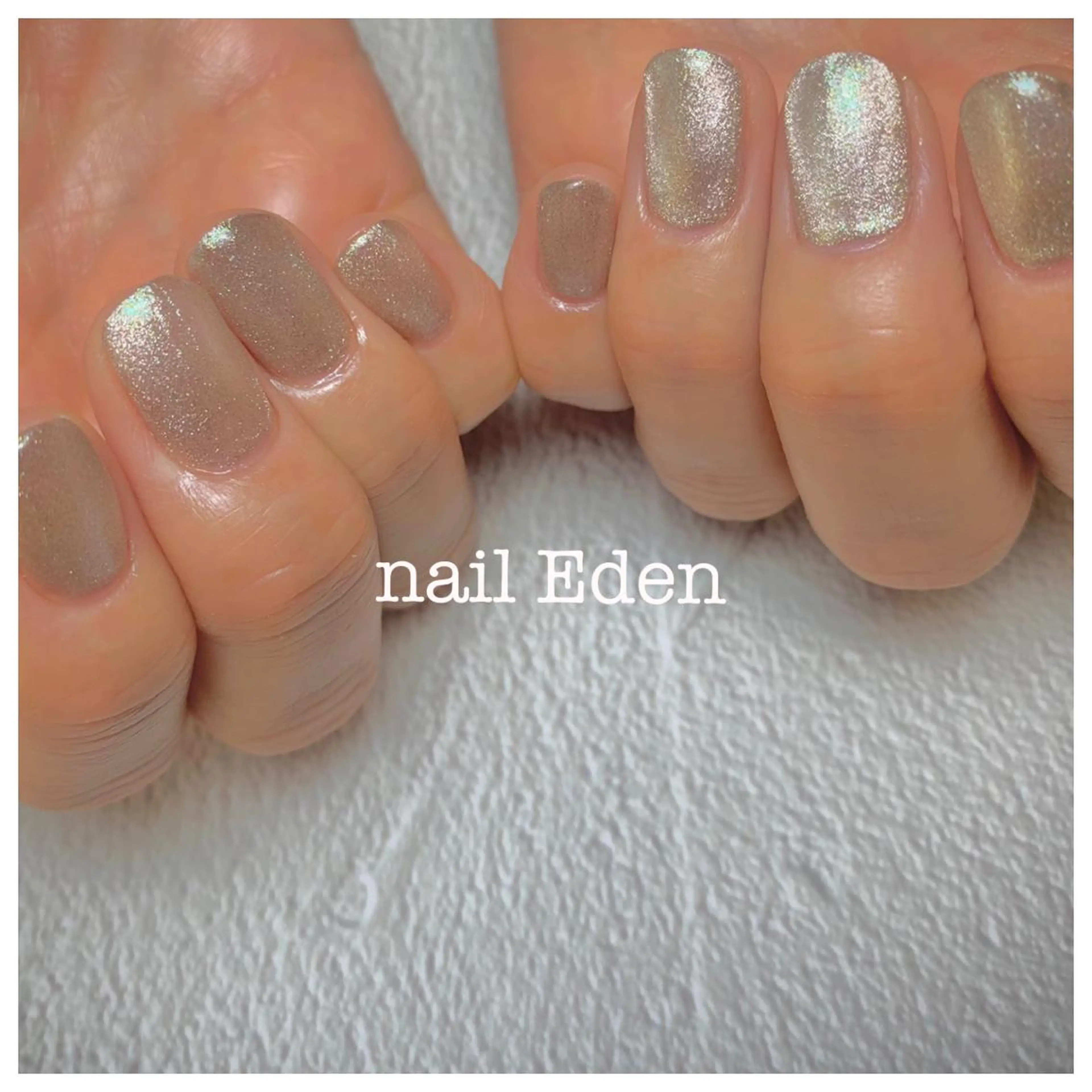 ネイル マグネットネイル Eden ♾️のネイルデザイン