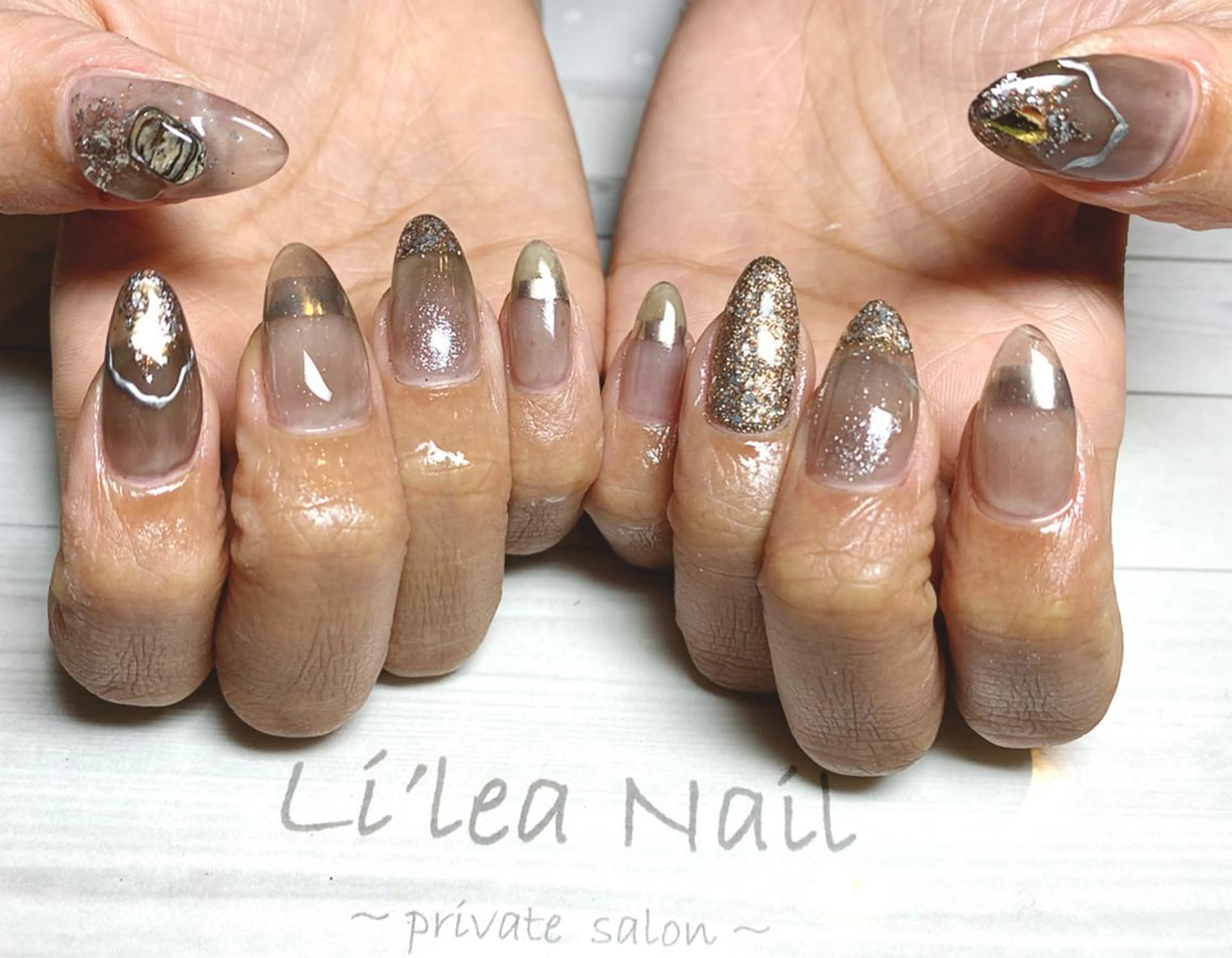 ネイル Li'leaNail AINAのネイルデザイン