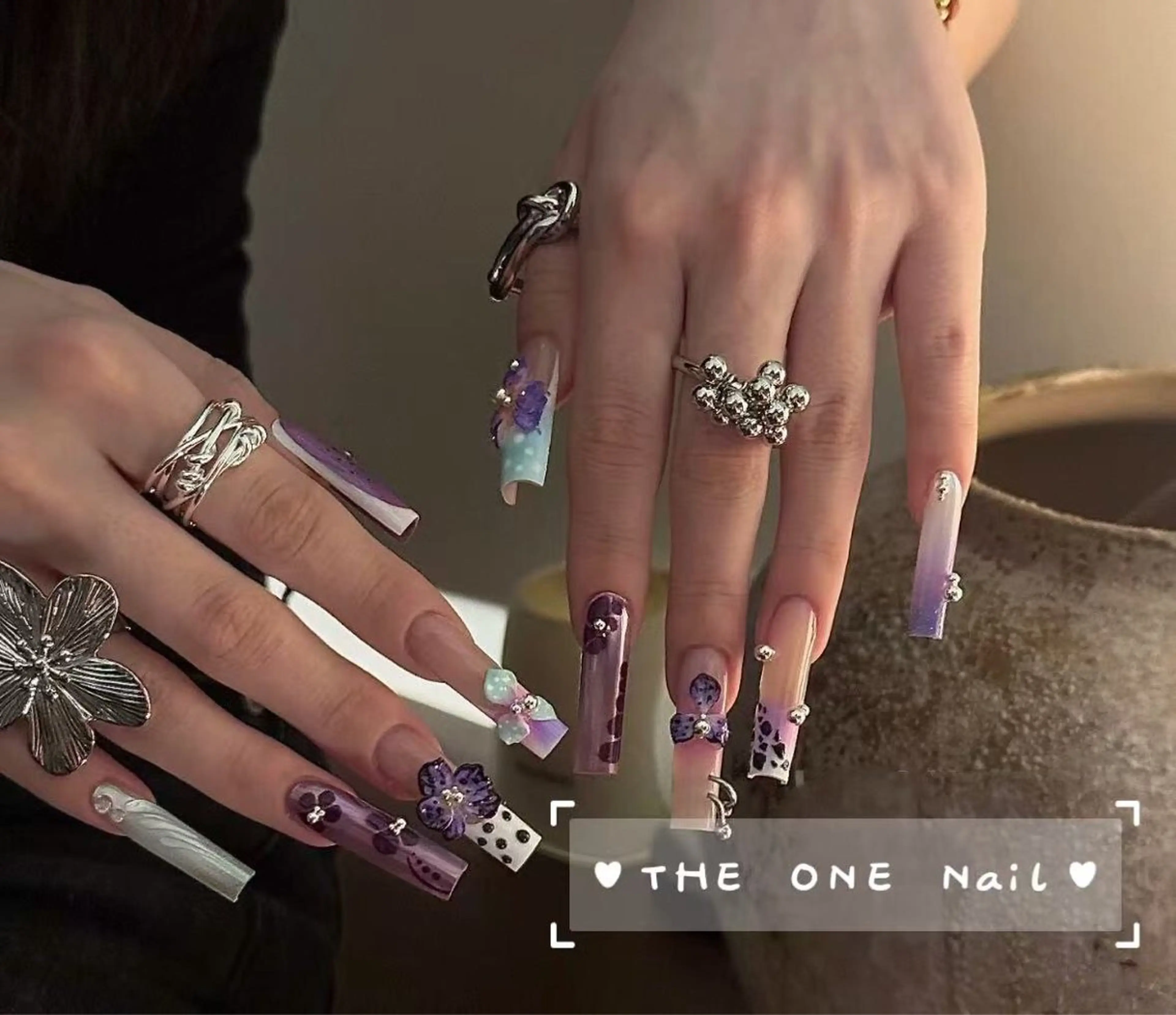 ネイル THE ONE 杉山のネイルデザイン