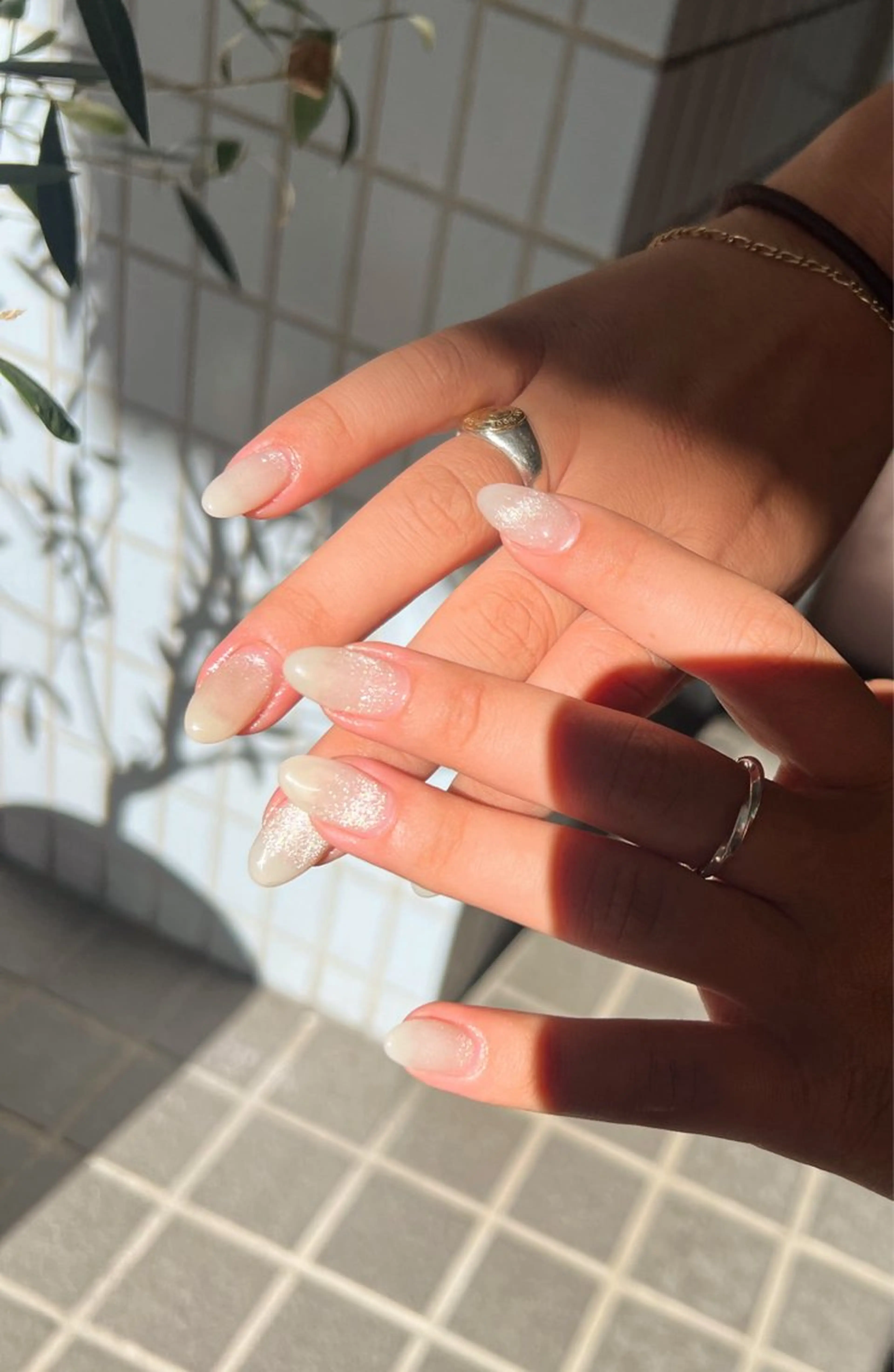 メンズ ネイル グラデーション マグネットネイル ハンドネイル ヘアメイクネイリスト 💄💅hidemiのヘアスタイル