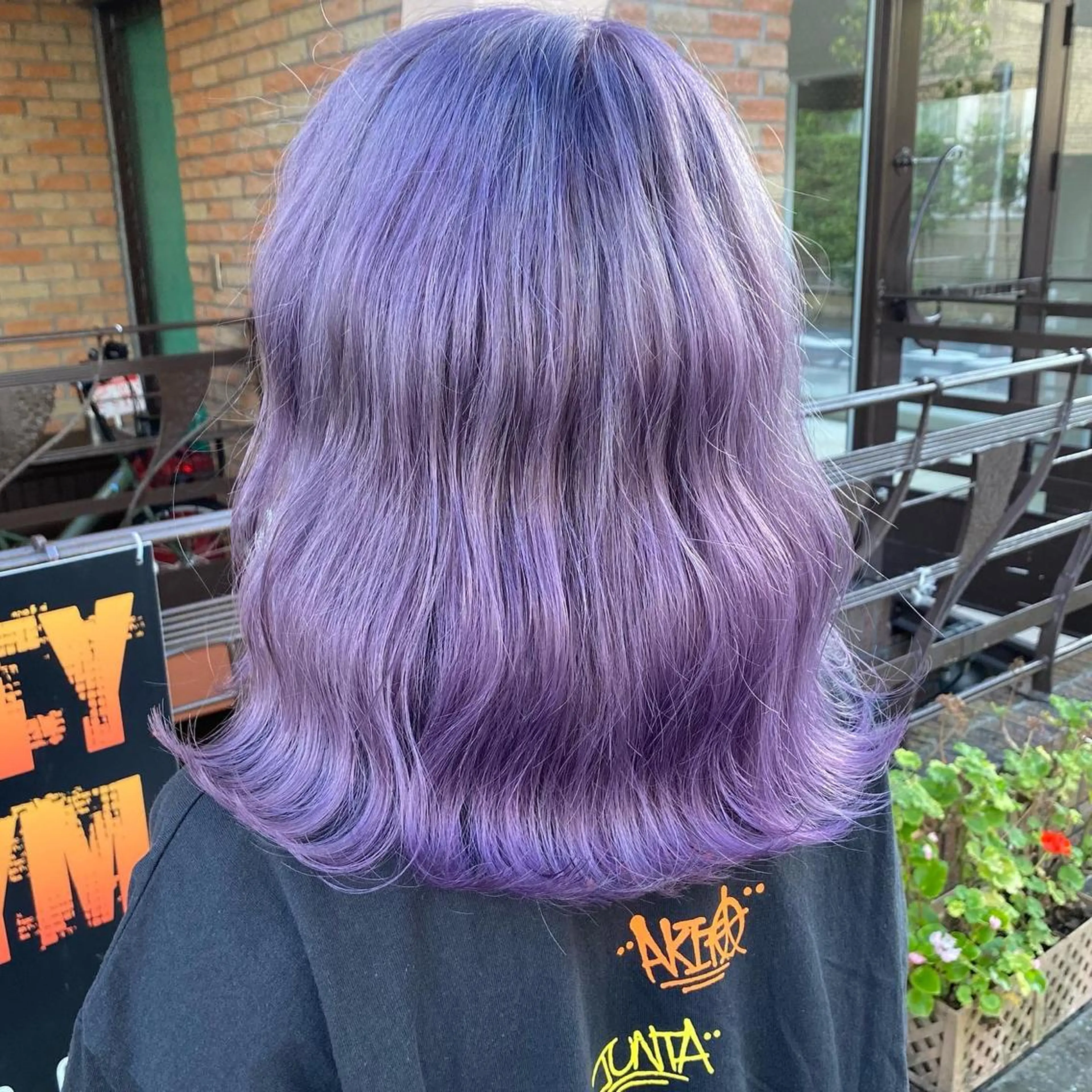 ミディアム カラー ハイトーンカラー ラベンダーカラー TOMOYA/ ショート、レイヤーのヘアスタイル