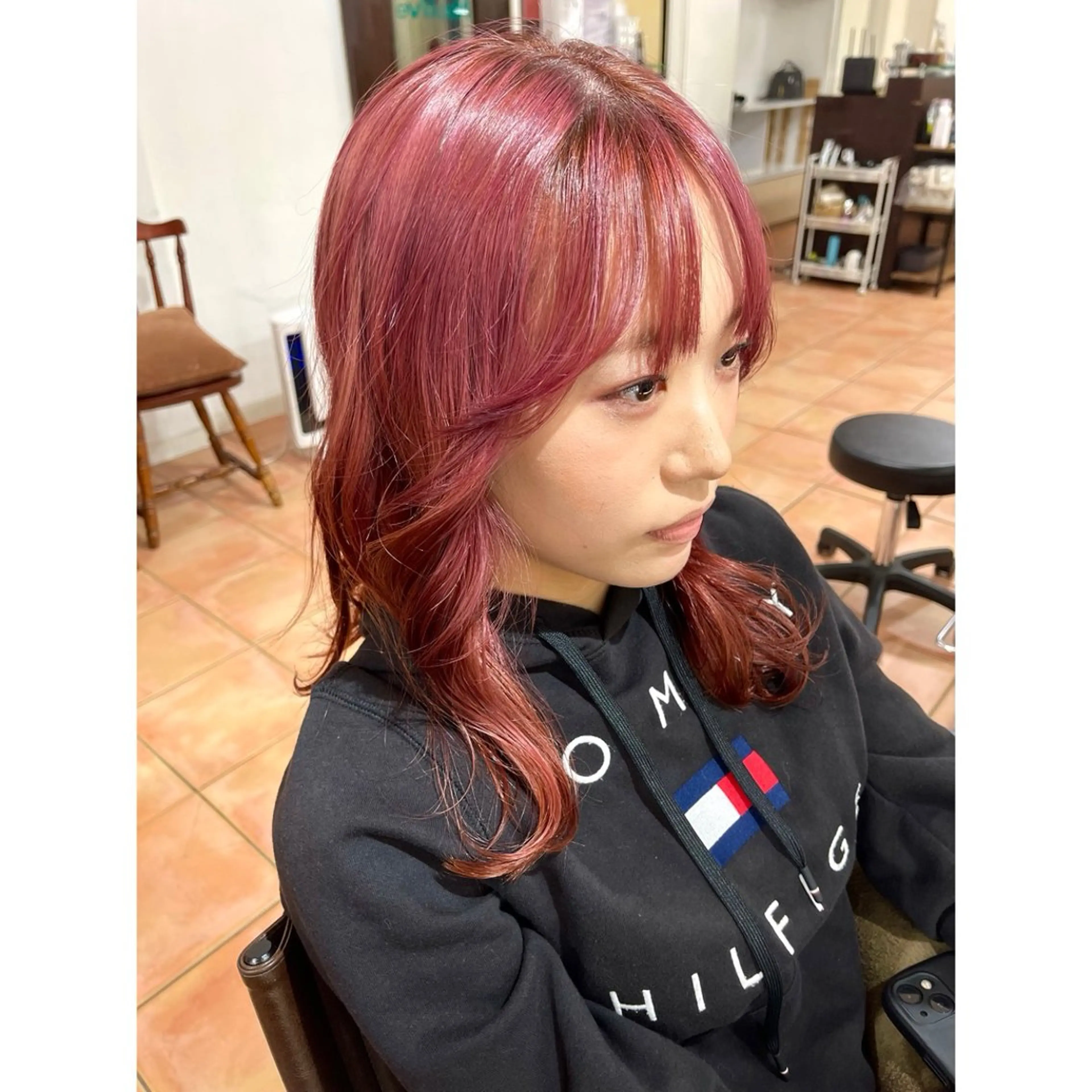 セミロング カラー ヘアアレンジ ヘアカラー トリートメント 🦋エクステ/透明感 カラー🦋宮川莉央のヘアスタイル