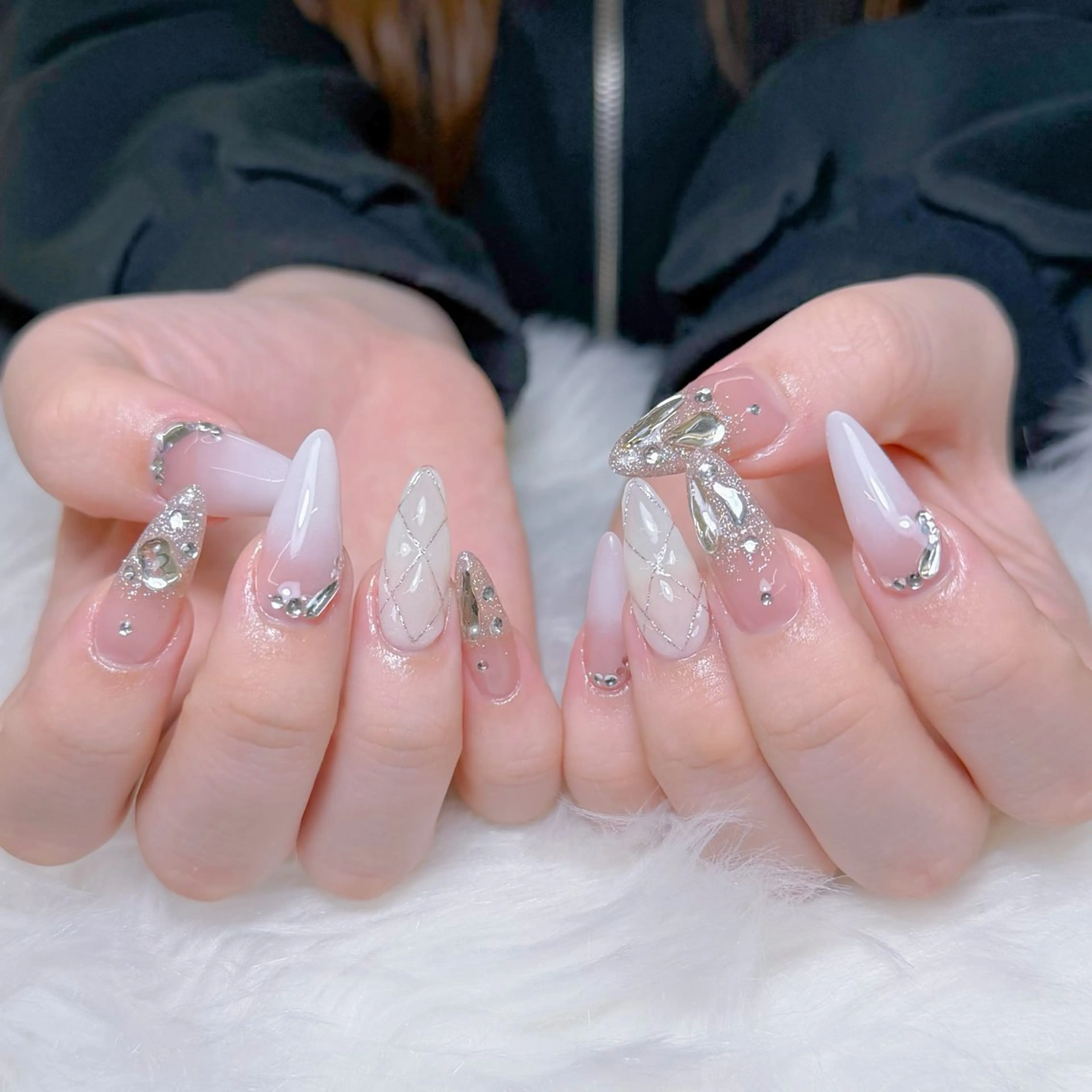 ネイル 韓国ネイル 持ち込み ニュアンスネイル ワンホンネイル ハンドネイル AKIKO NAILのネイルデザイン