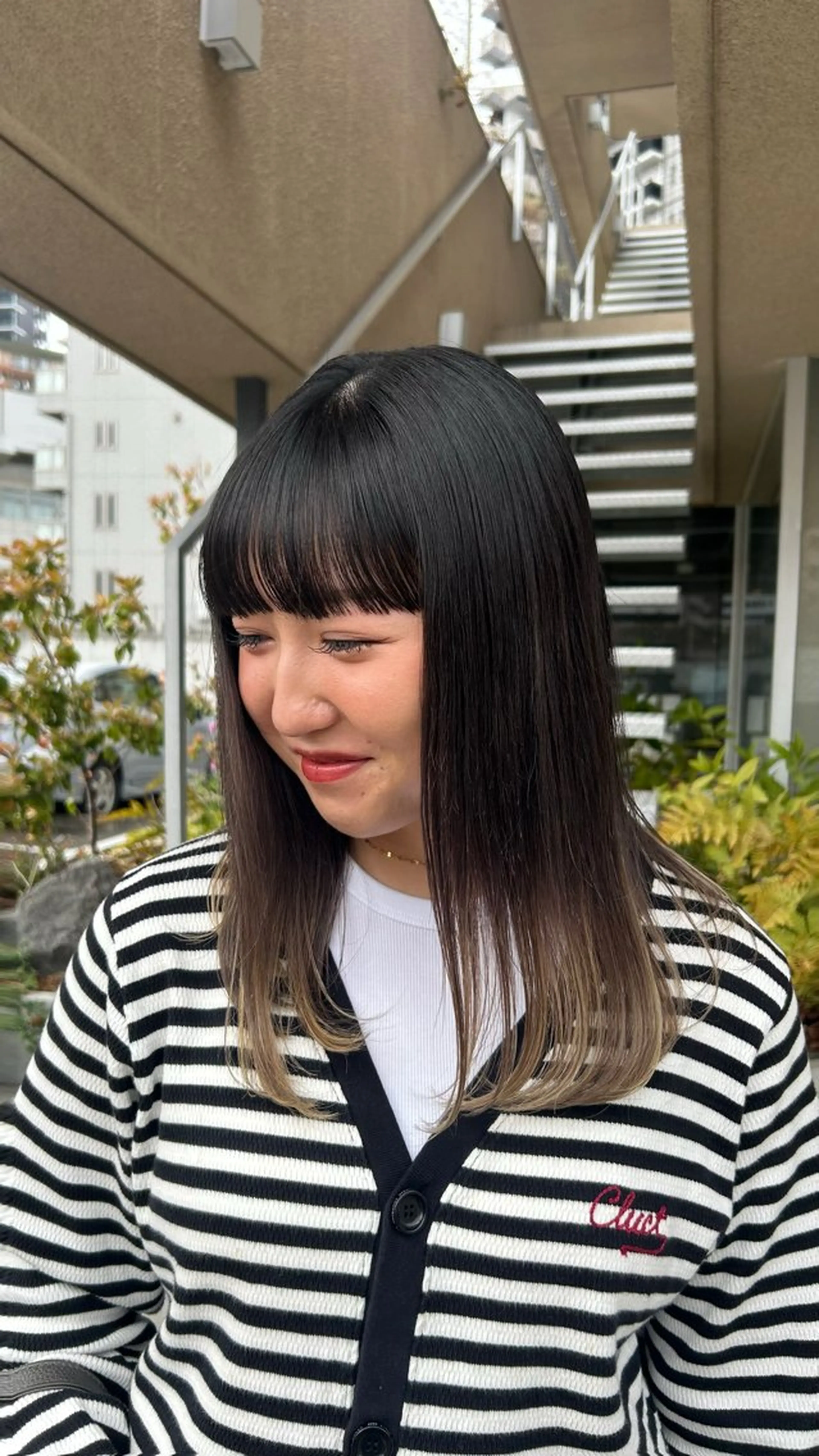 ロング ESQUISSE リコのヘアスタイル