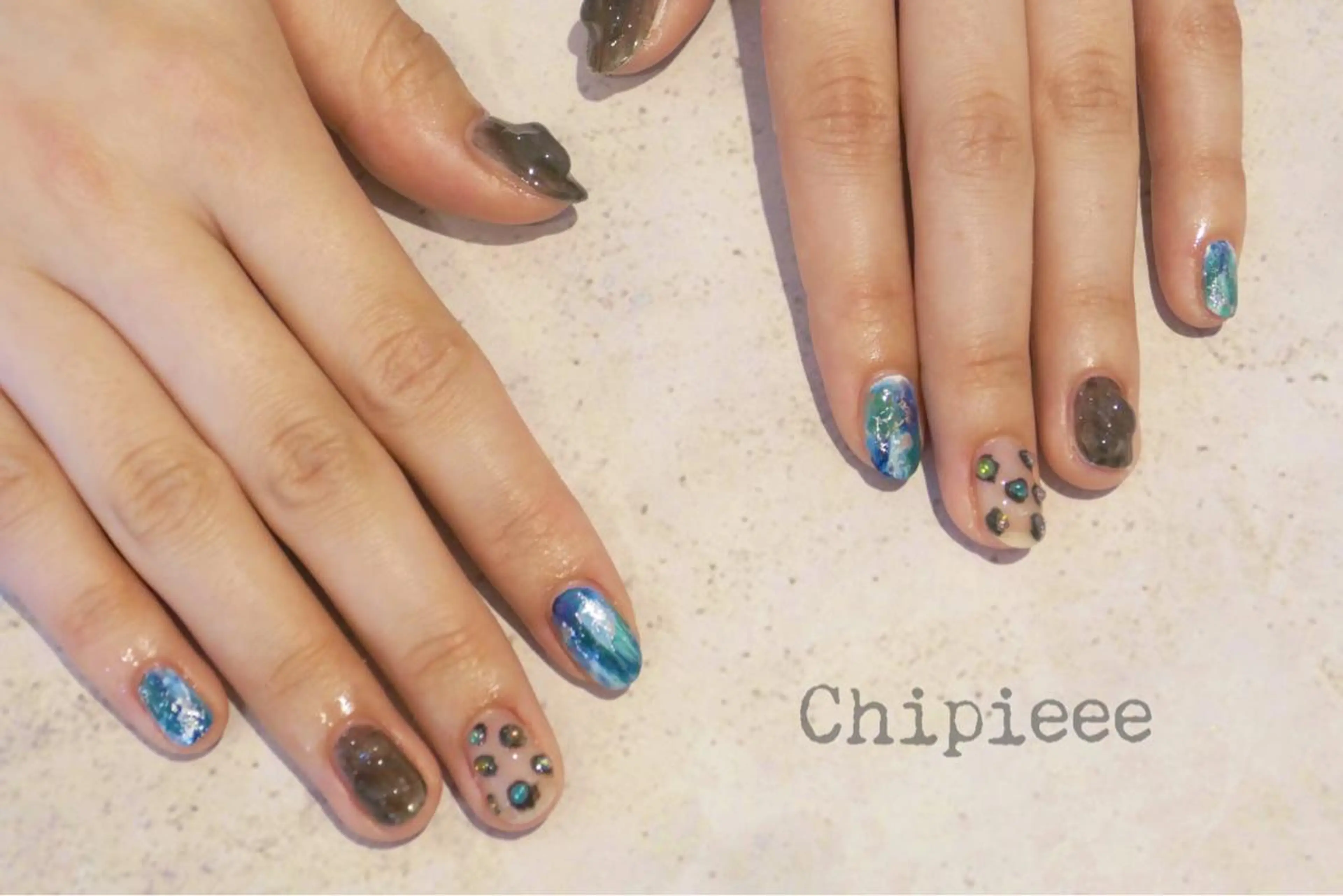 ネイル ハンドネイル revia所属・ERI Nailistのネイルデザイン