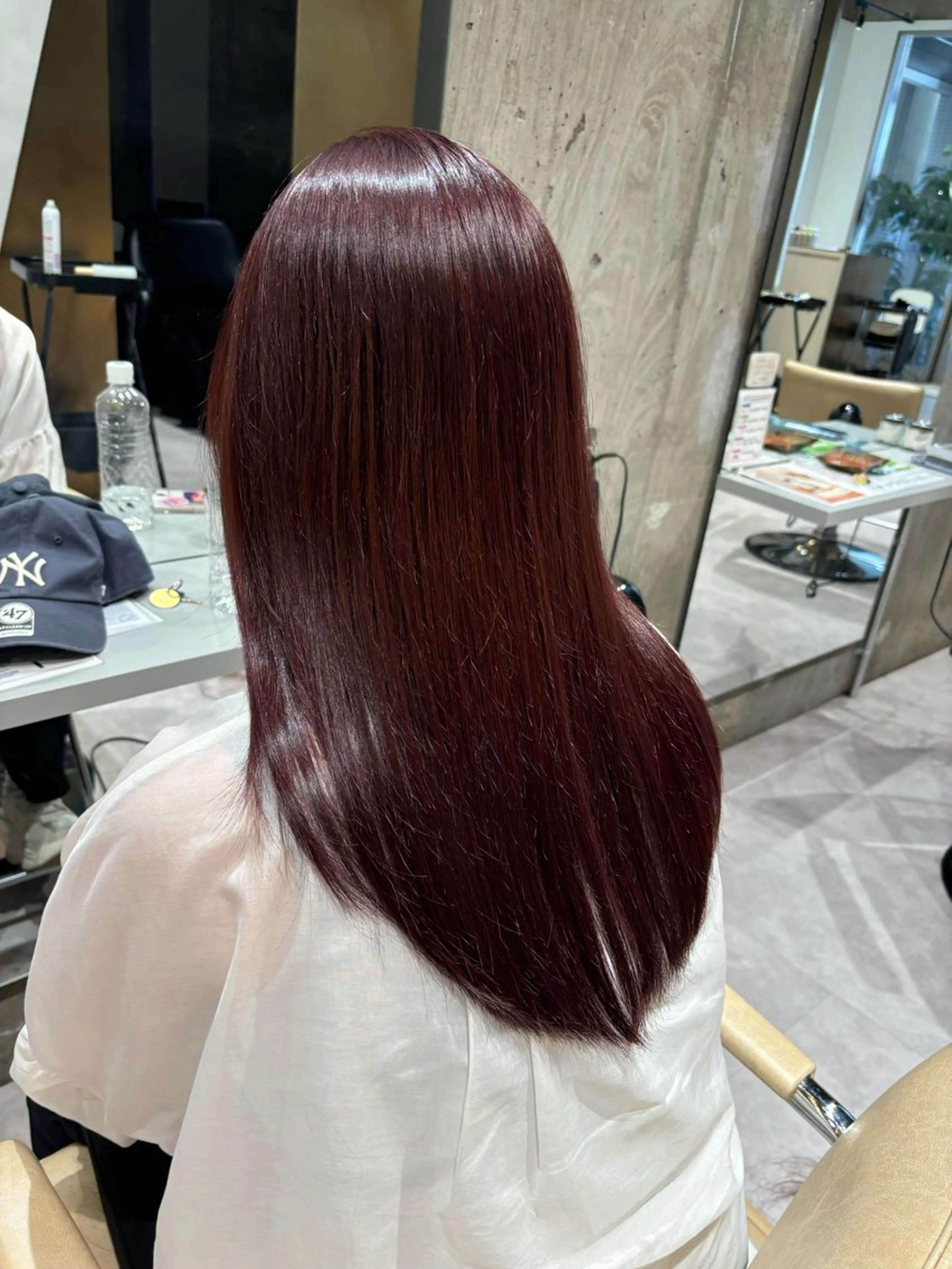 ロング カラー ブリーチ ブリーチなしカラー レッドカラー カット ヘアカラー mina🪐立川駅/ 無料ショートカットのヘアスタイル