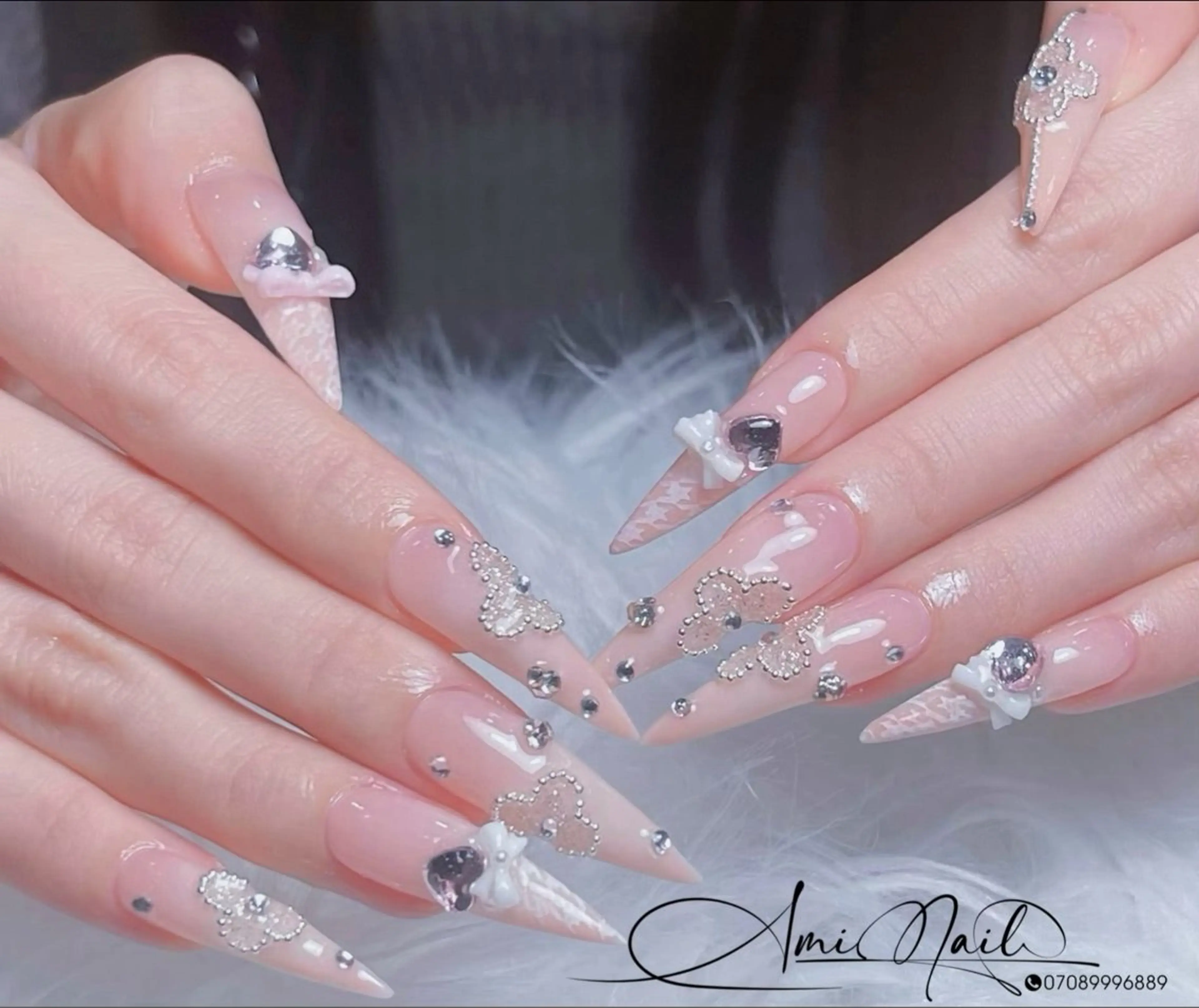 ネイル Ami Nailsのネイルデザイン