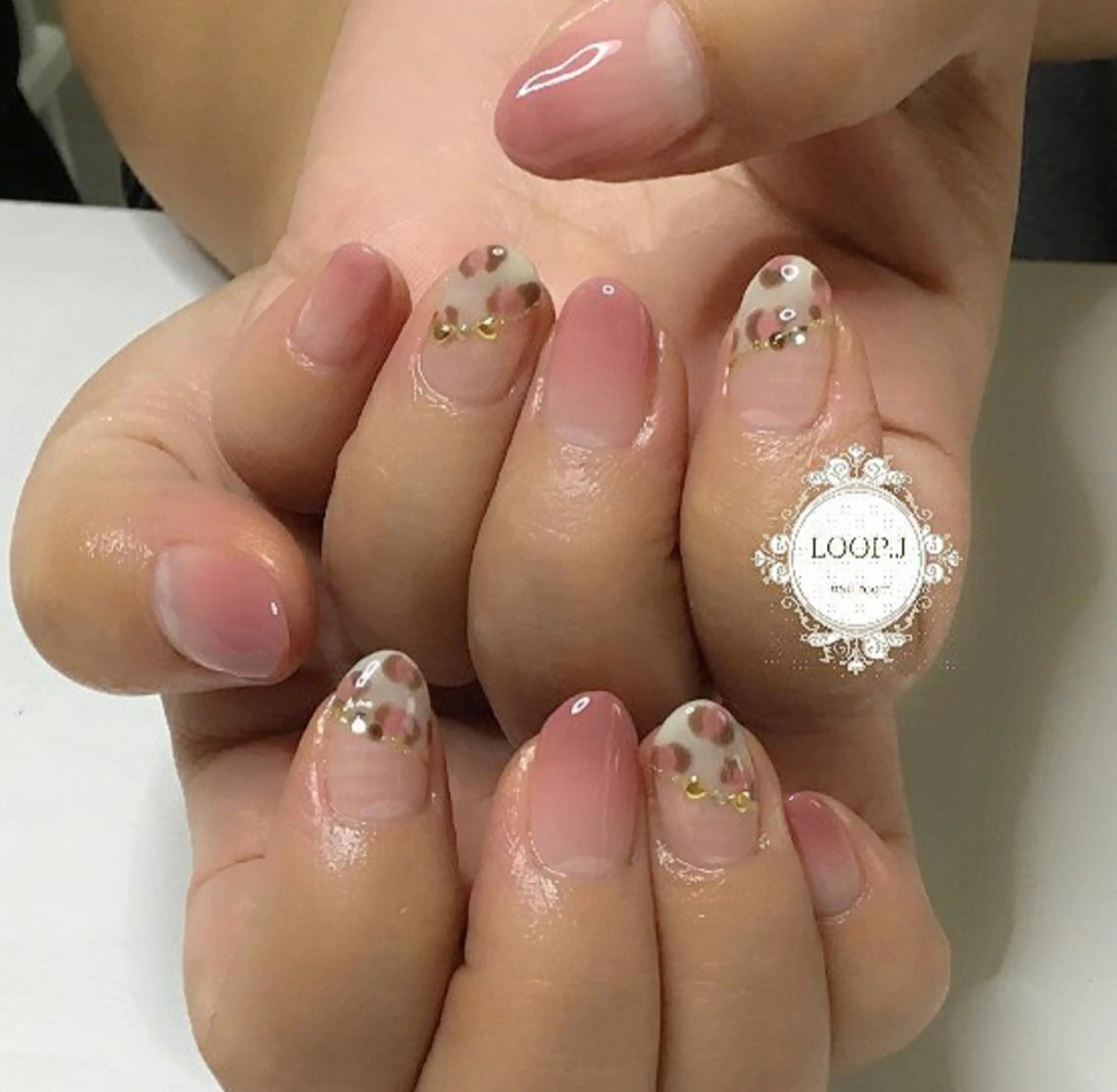 ネイル おおくぼ めぐみのネイルデザイン