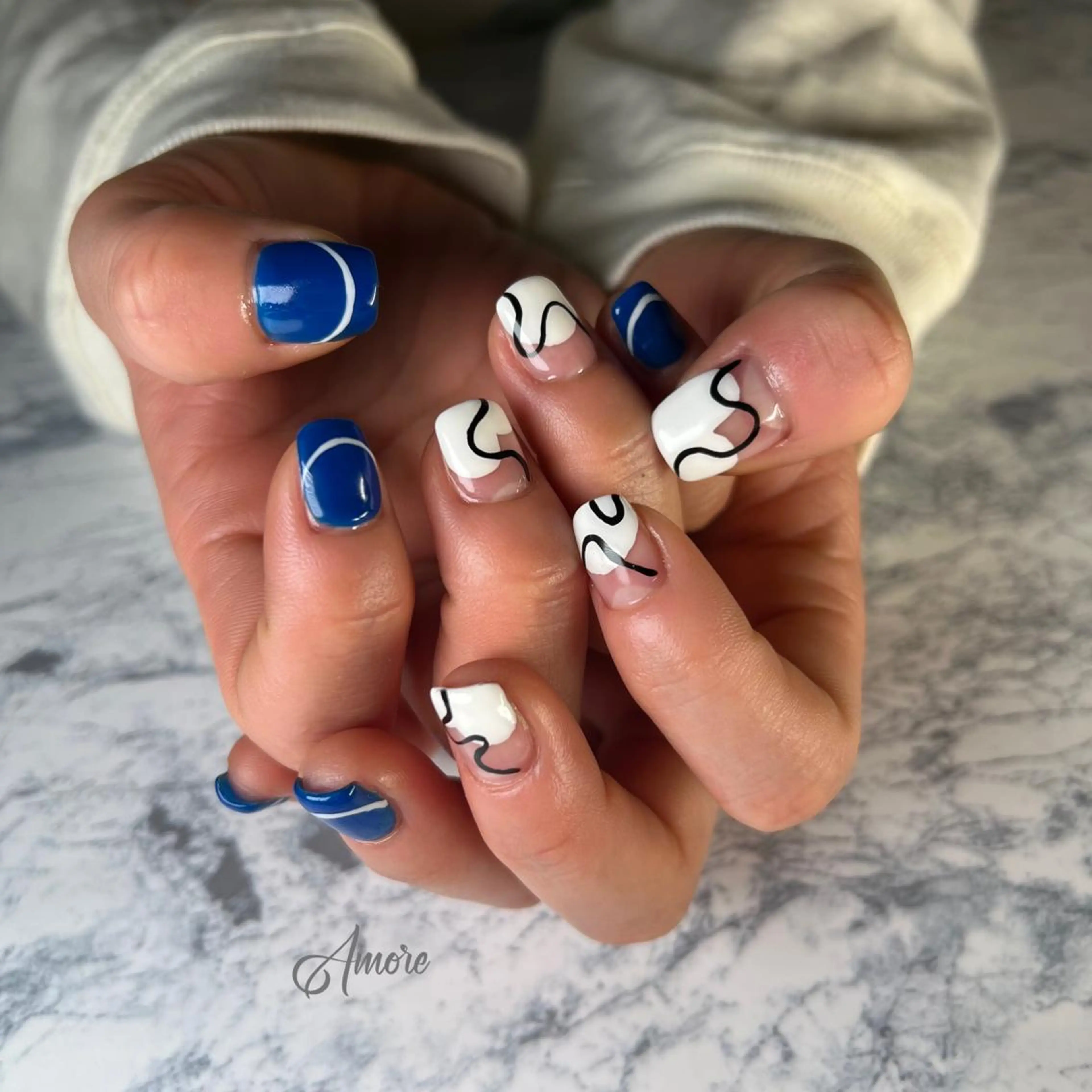 ネイル ジェルネイル 氷ネイル・うるうるネイル マグネットネイル ミラーネイル ニュアンスネイル You kyehwaのネイルデザイン