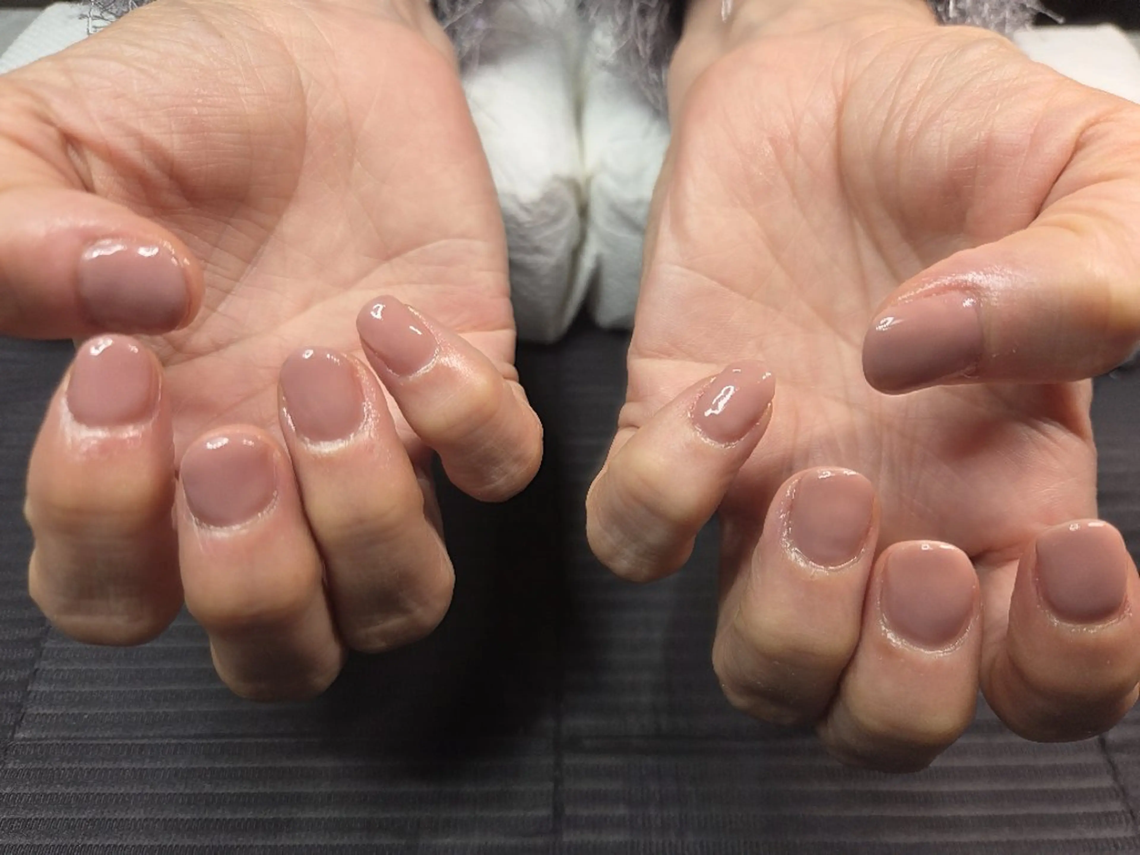ネイル オフィスネイル ピンク ピンクベージュ nailsaron kohiroのネイルデザイン
