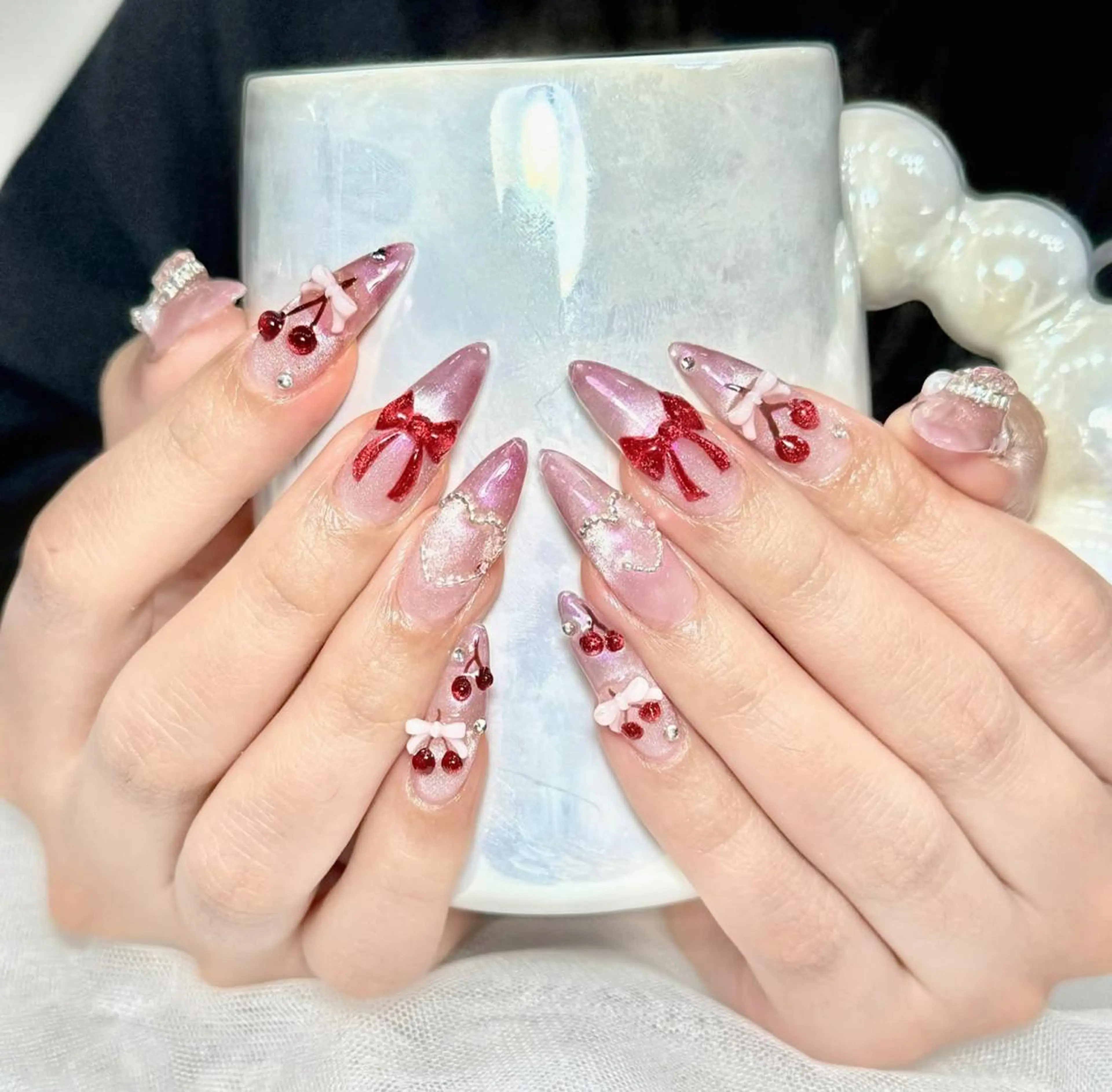 ロング カラー 韓国風ヘア ハンドネイル Bling Salonのネイルデザイン