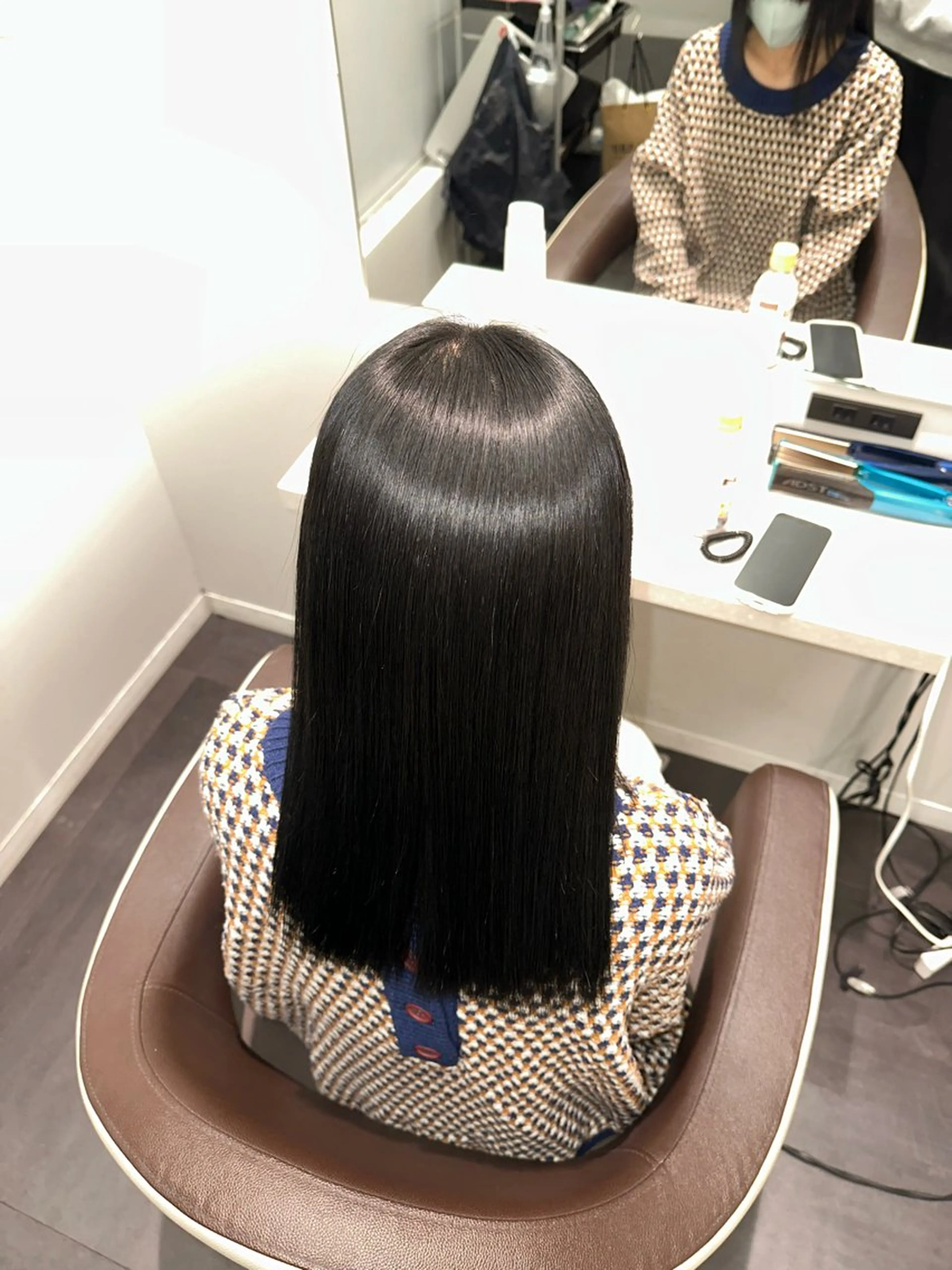 セミロング 美髪特化✨ 伊織✨縮毛矯正✨のヘアスタイル