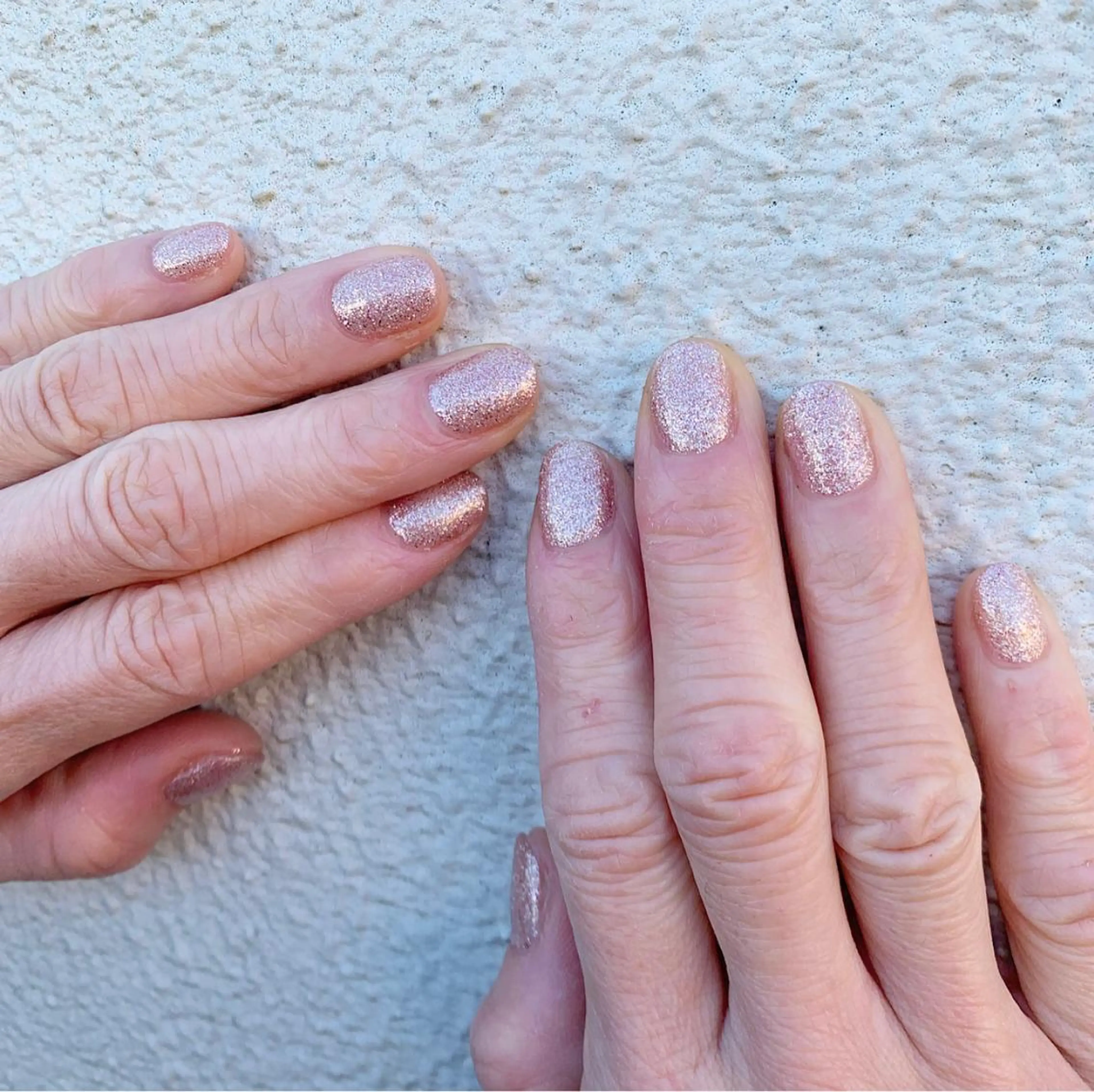 ネイル ラメ(グリッター) ワンカラーネイル ハンドネイル 佐藤 穂乃香のネイルデザイン