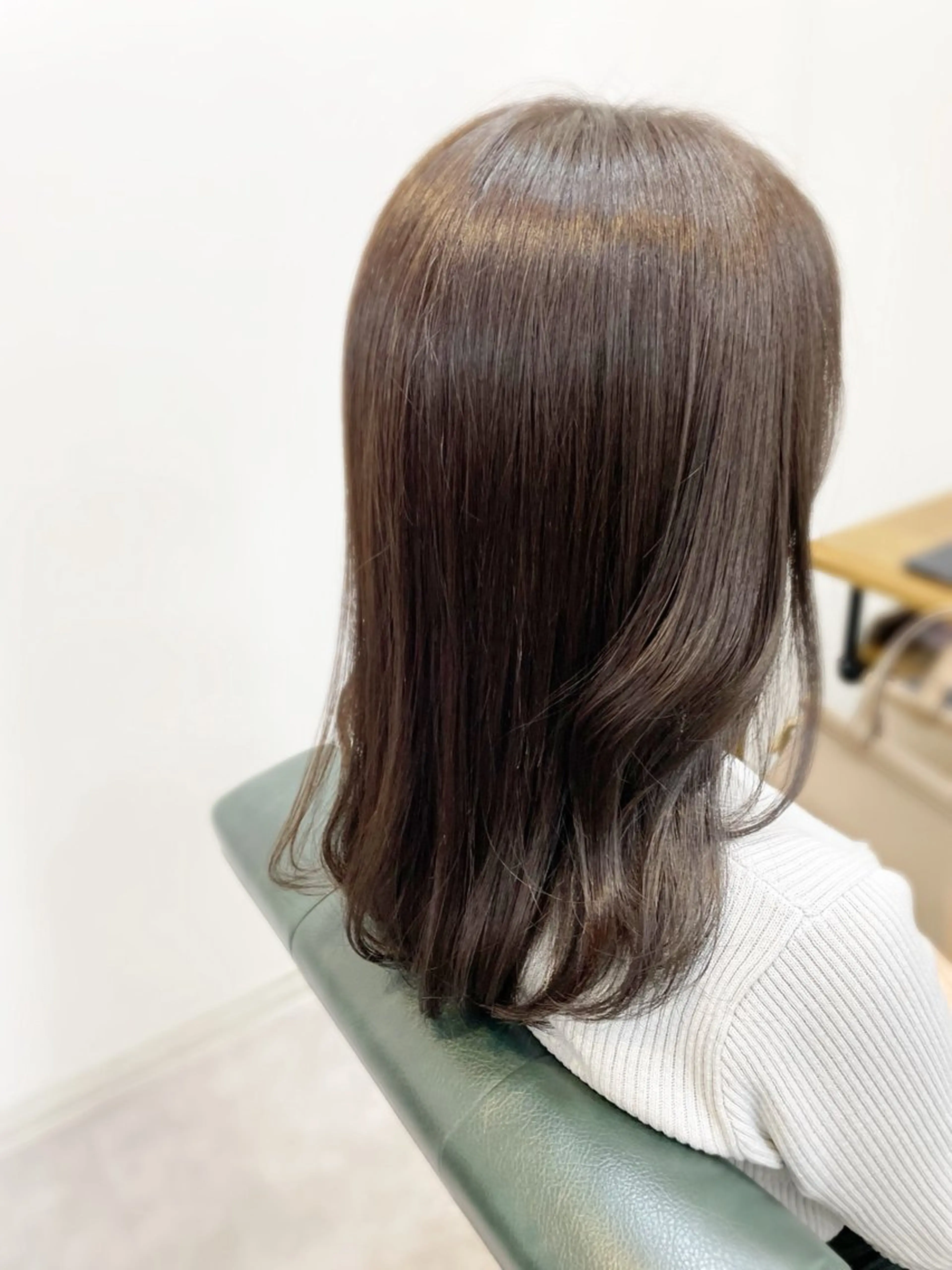 ミディアム 石川 理恵のヘアスタイル