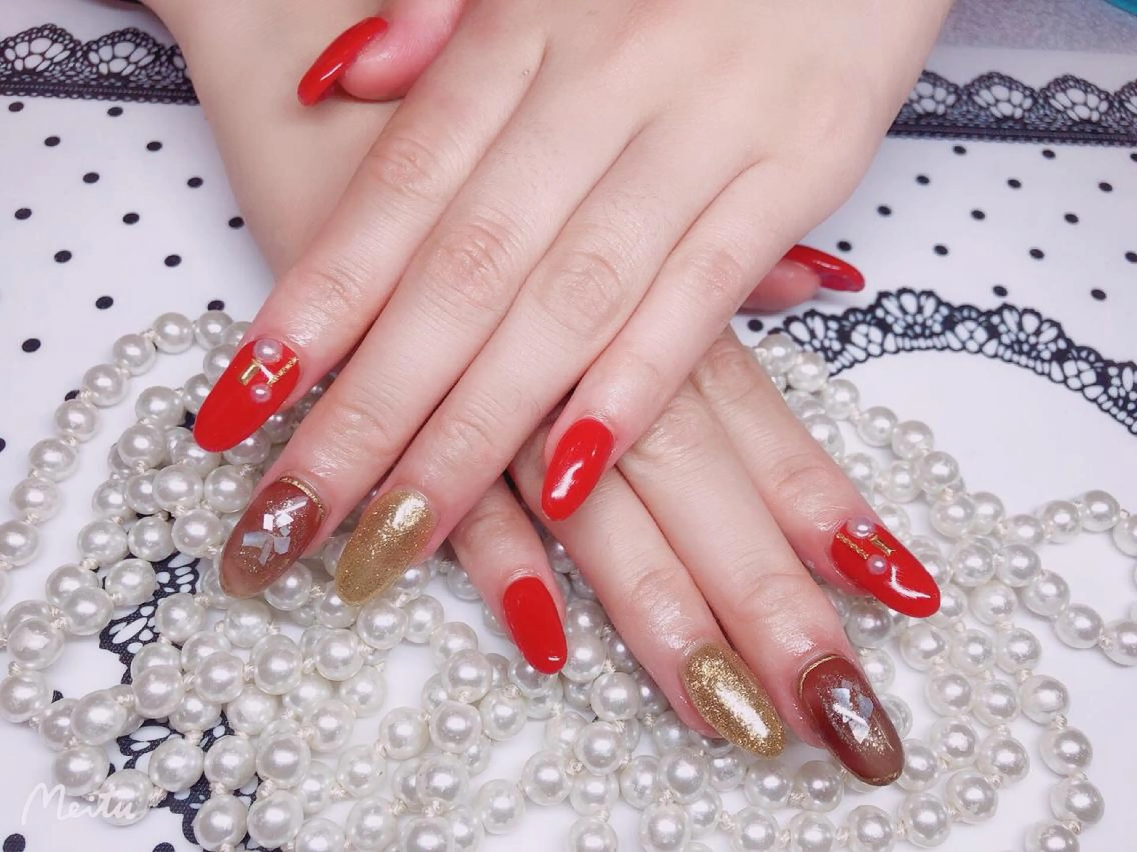 ネイル ハンドネイル マジック ミラーのネイルデザイン