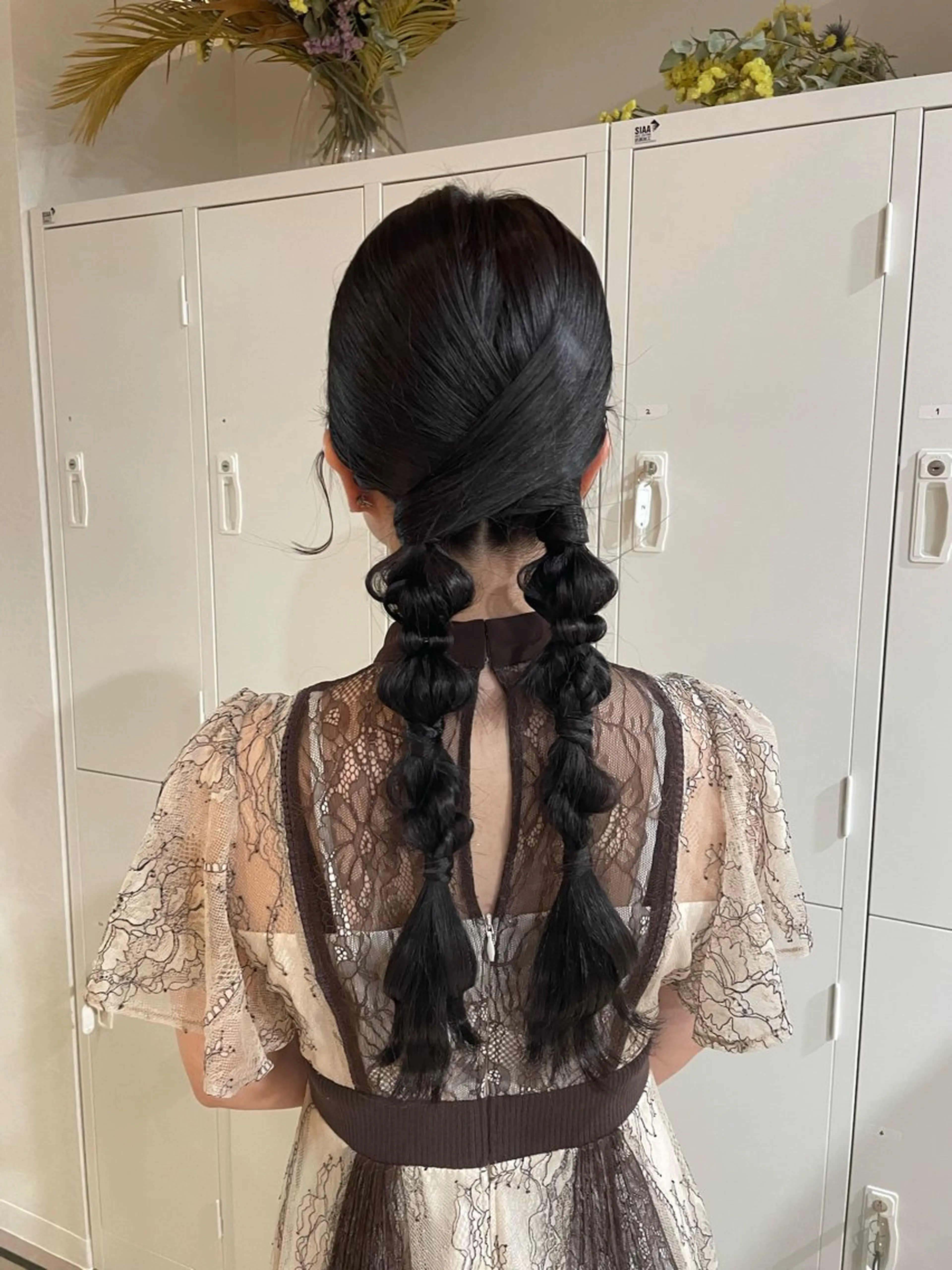 ロング 透明感ベージュカラー yumekaのヘアスタイル