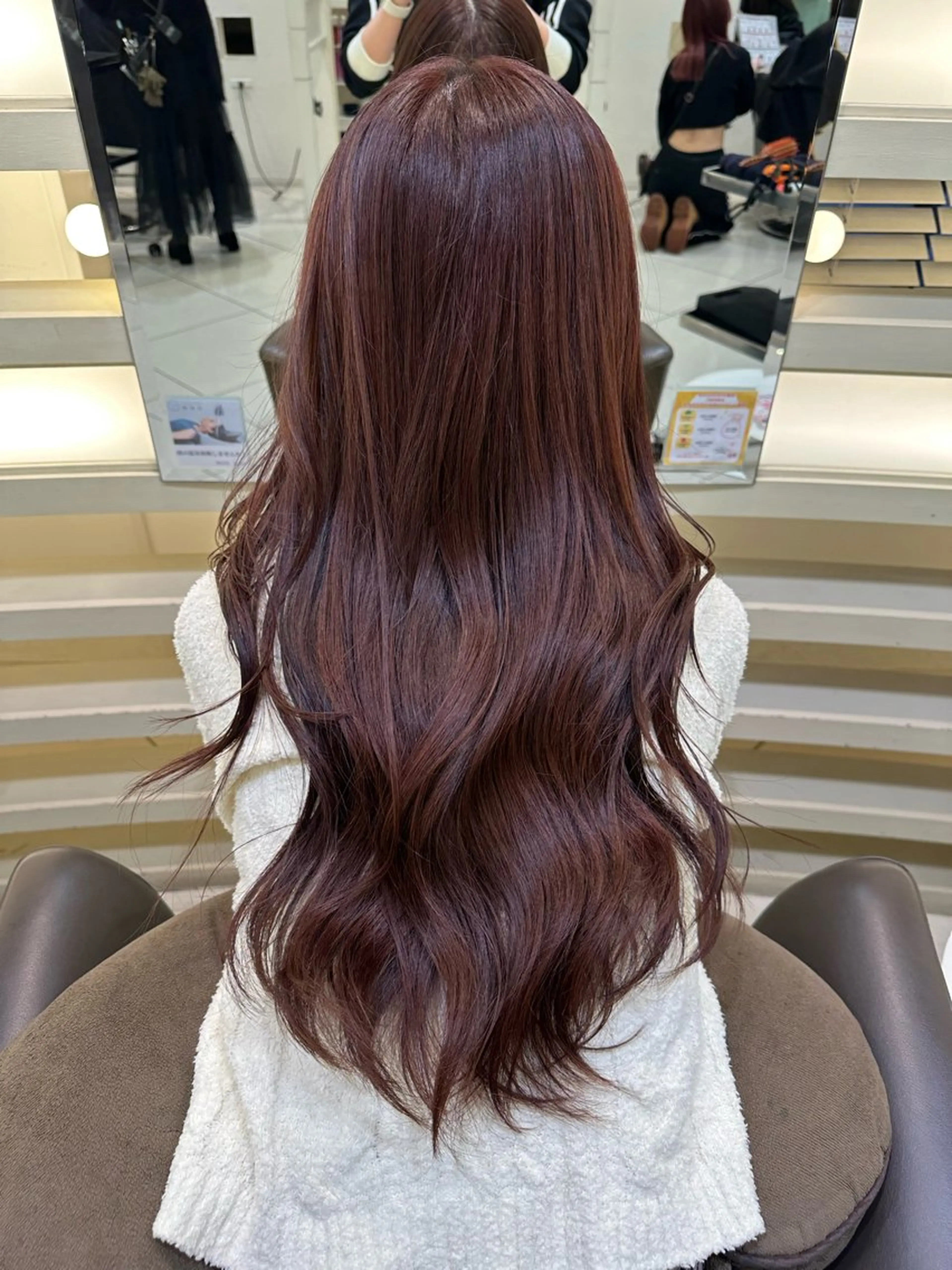 ロング カラー ヘアアレンジ タイトボブ個性派カラ ーAKANEのヘアスタイル