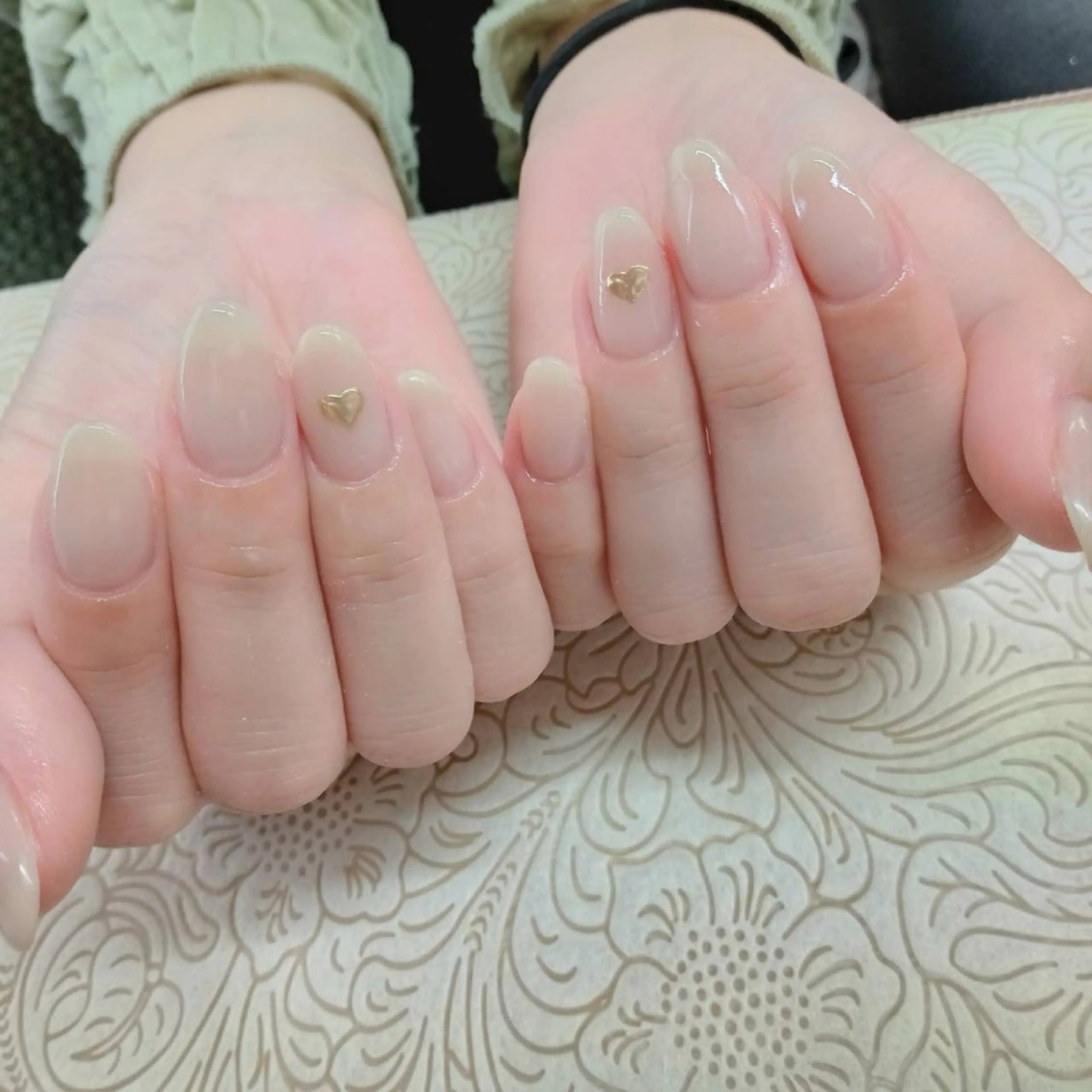 ネイル フラワーネイル precious nail  roomのネイルデザイン