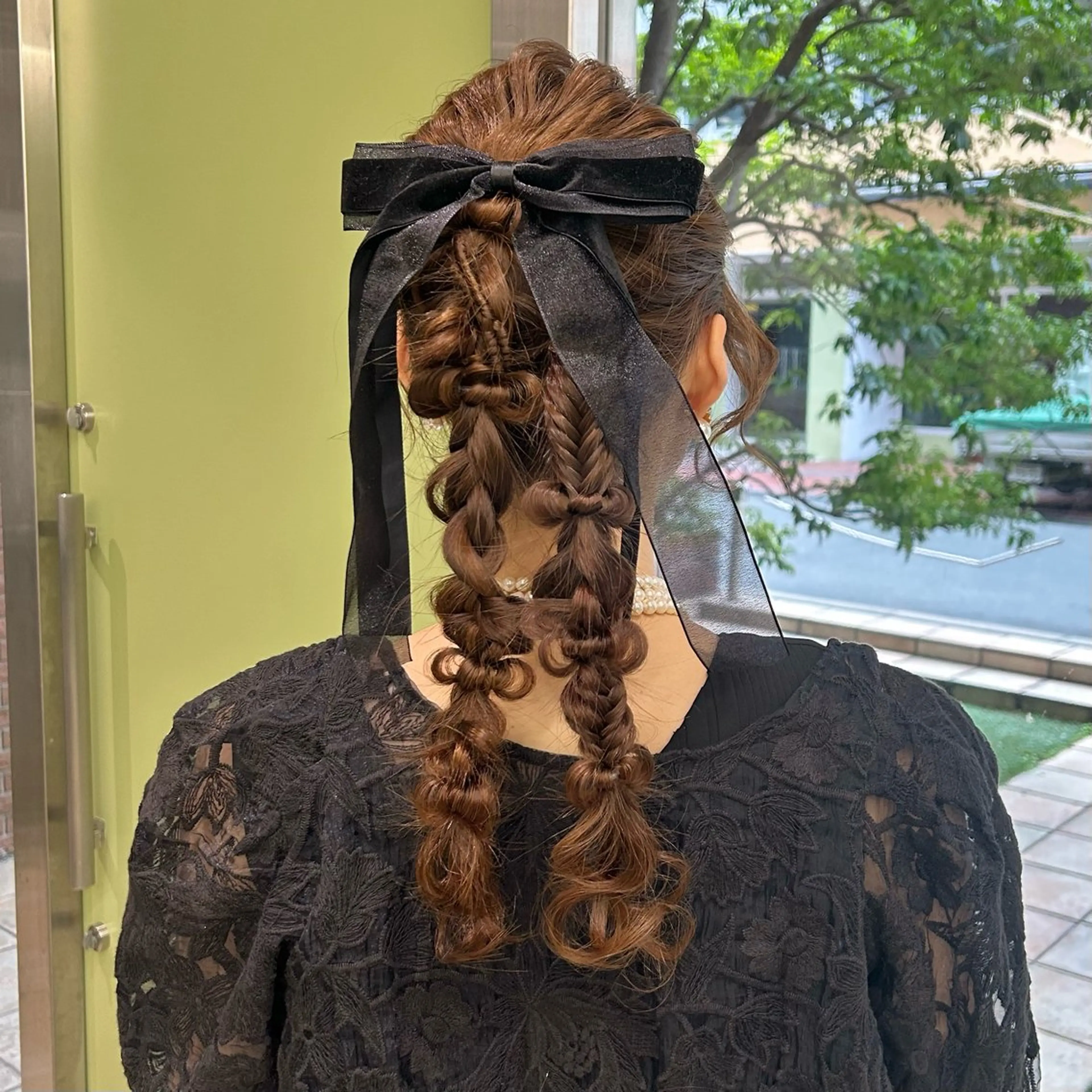 ロング ヘアアレンジ くびれヘア 顔周りカット 髪質改善 韓国風ヘア レイヤーカット ヘアセット ブリーチなしベージュ /ヘアセット/ミユのヘアスタイル