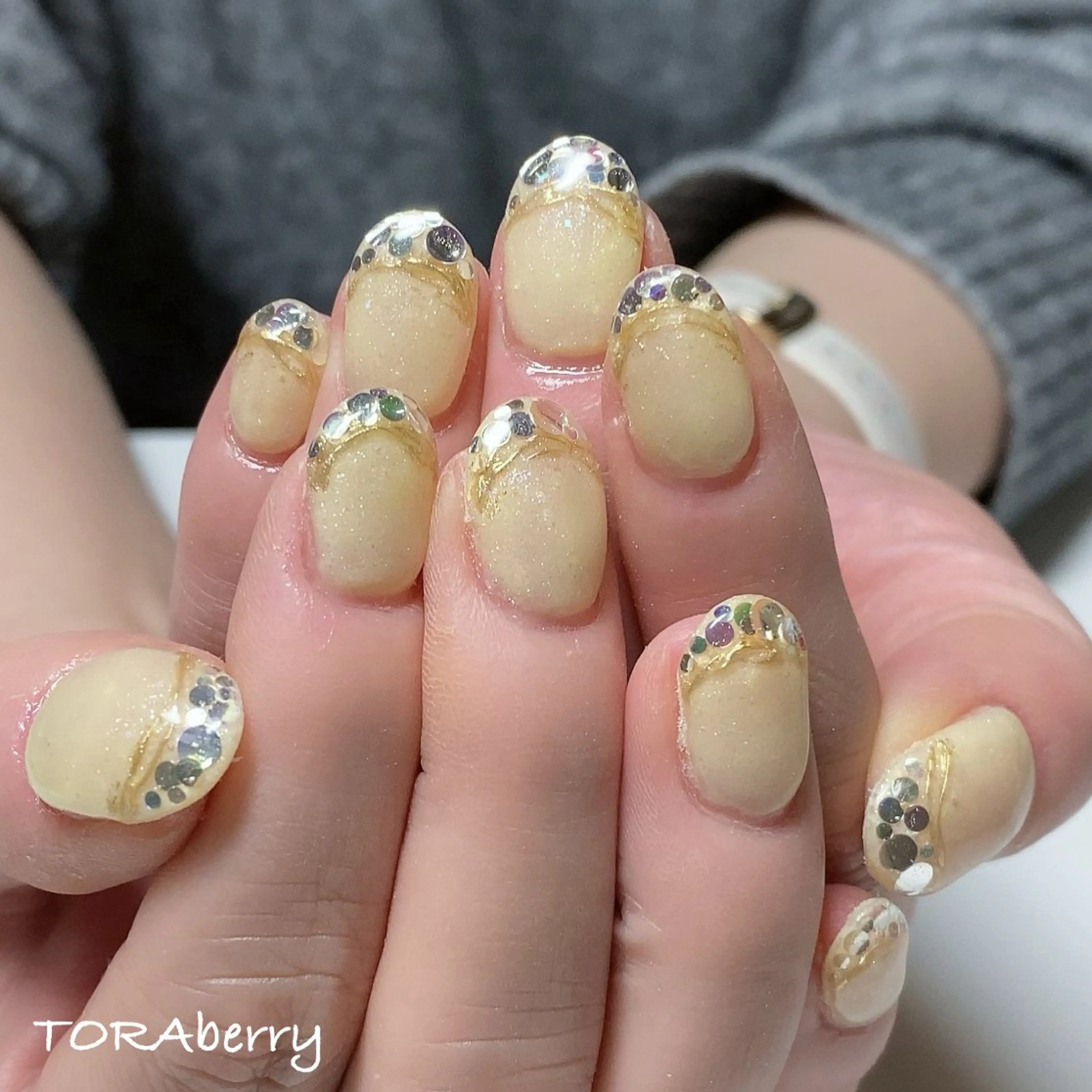 ネイル ハンドネイル ネイリスト なつみのネイルデザイン