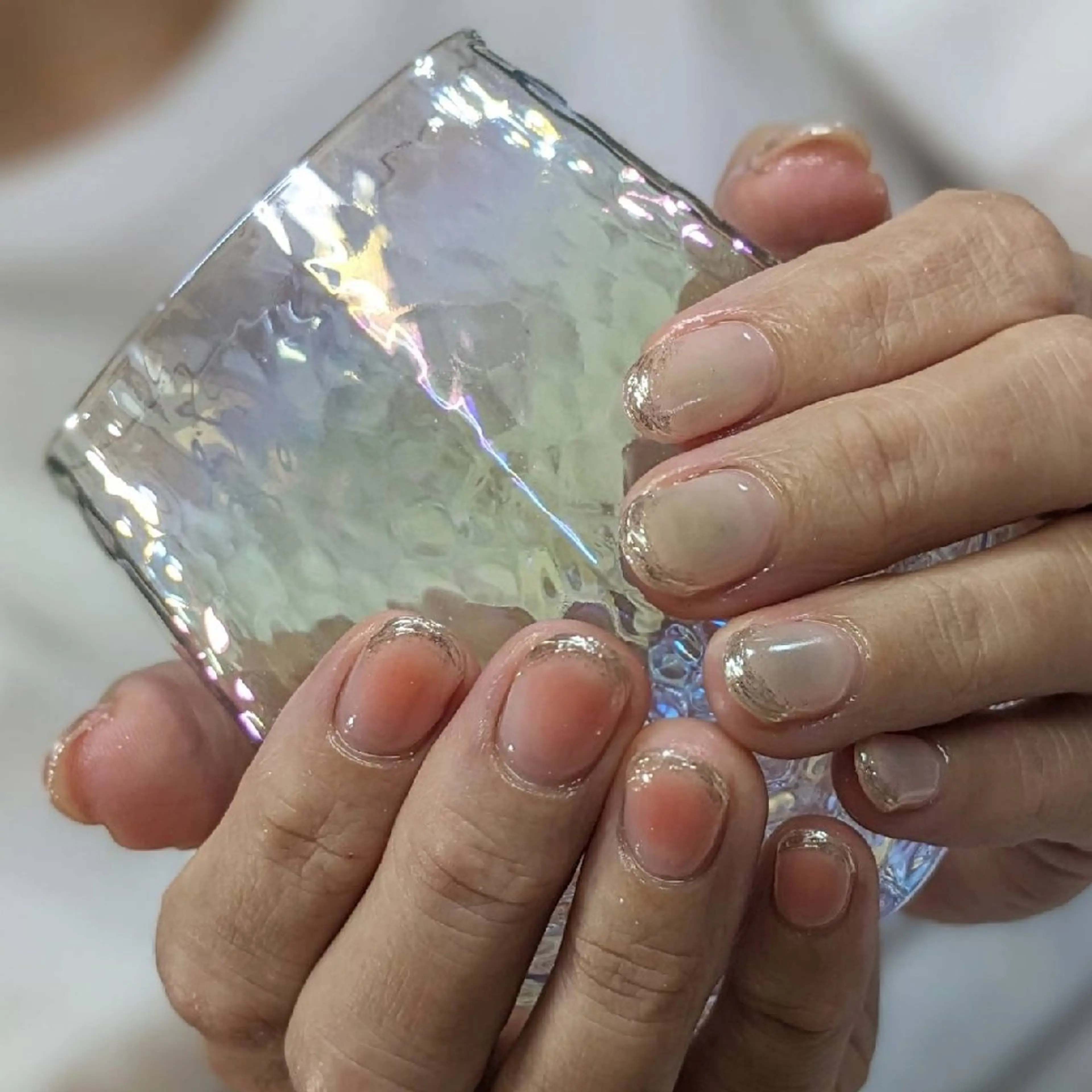 ネイル チークネイル ミラーネイル ハンドネイル ネイルサロンベルティ .keikoのネイルデザイン