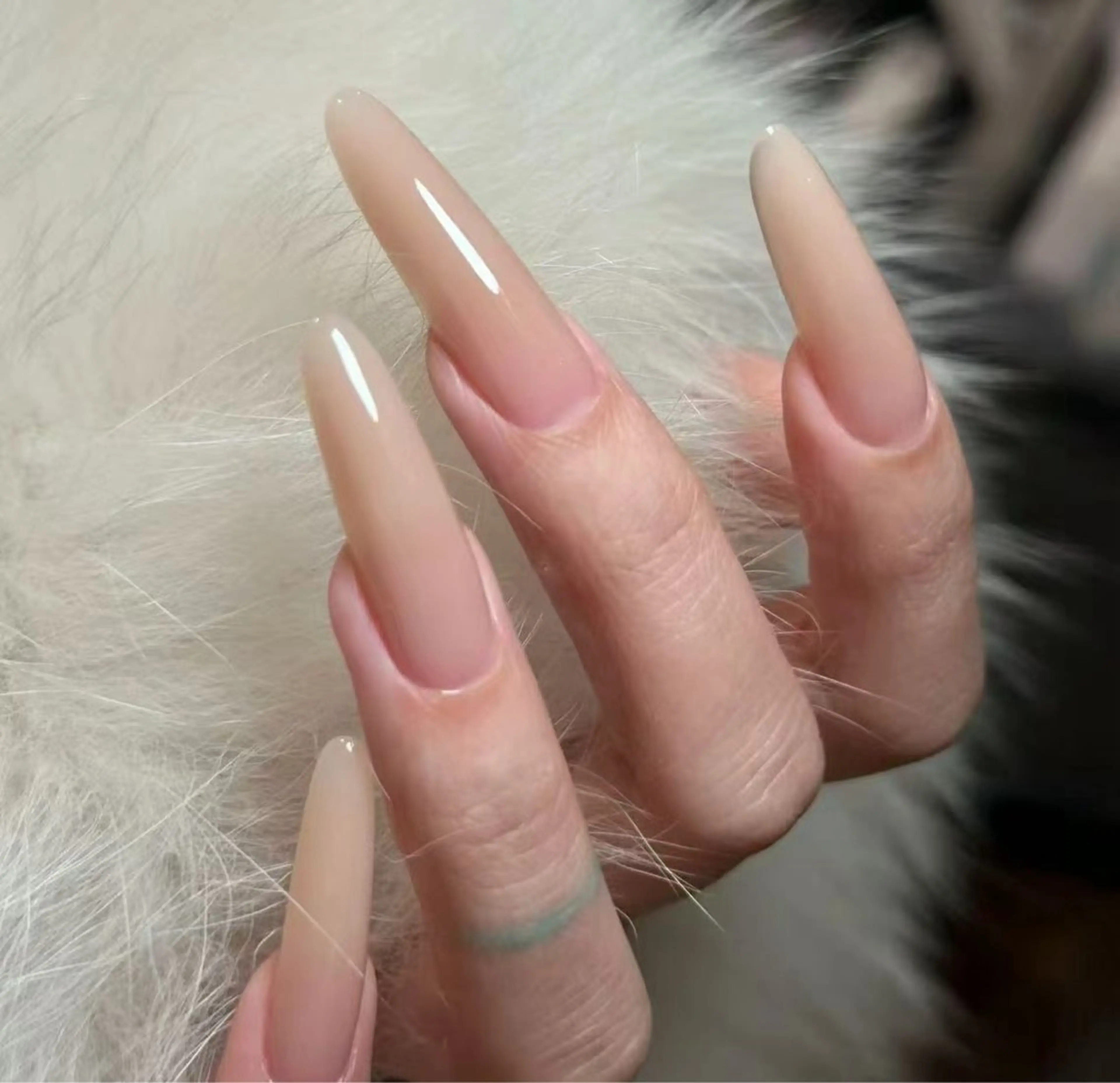 ネイル オーロラネイル フラワーネイル フットネイル フレンチネイル ジェルネイル ハンドネイル BabyYouMi nailのネイルデザイン