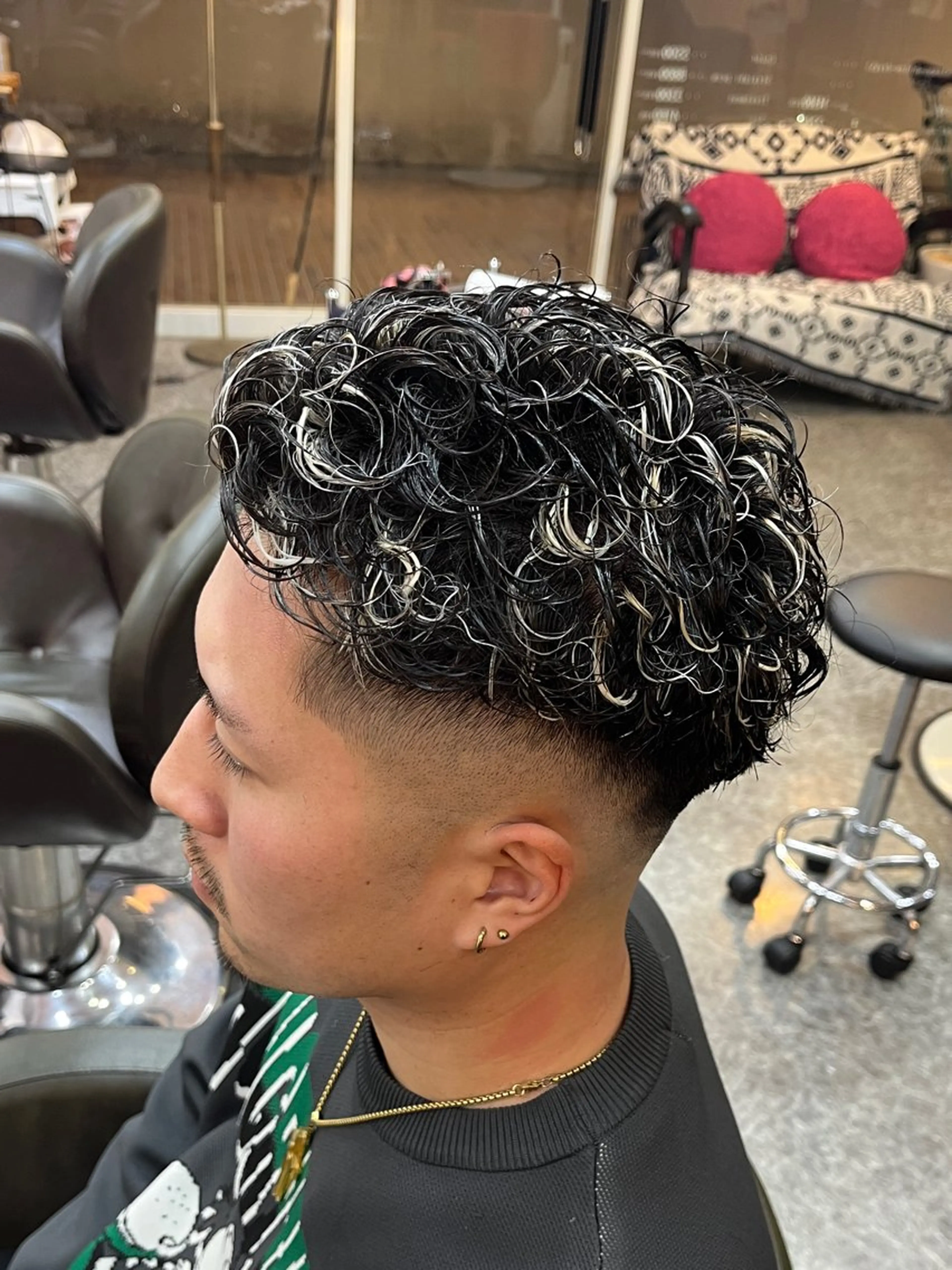 【おすすめ1日1名様限定🌈】カット＋メッシュ＋パーマ＋トリートメントの写真