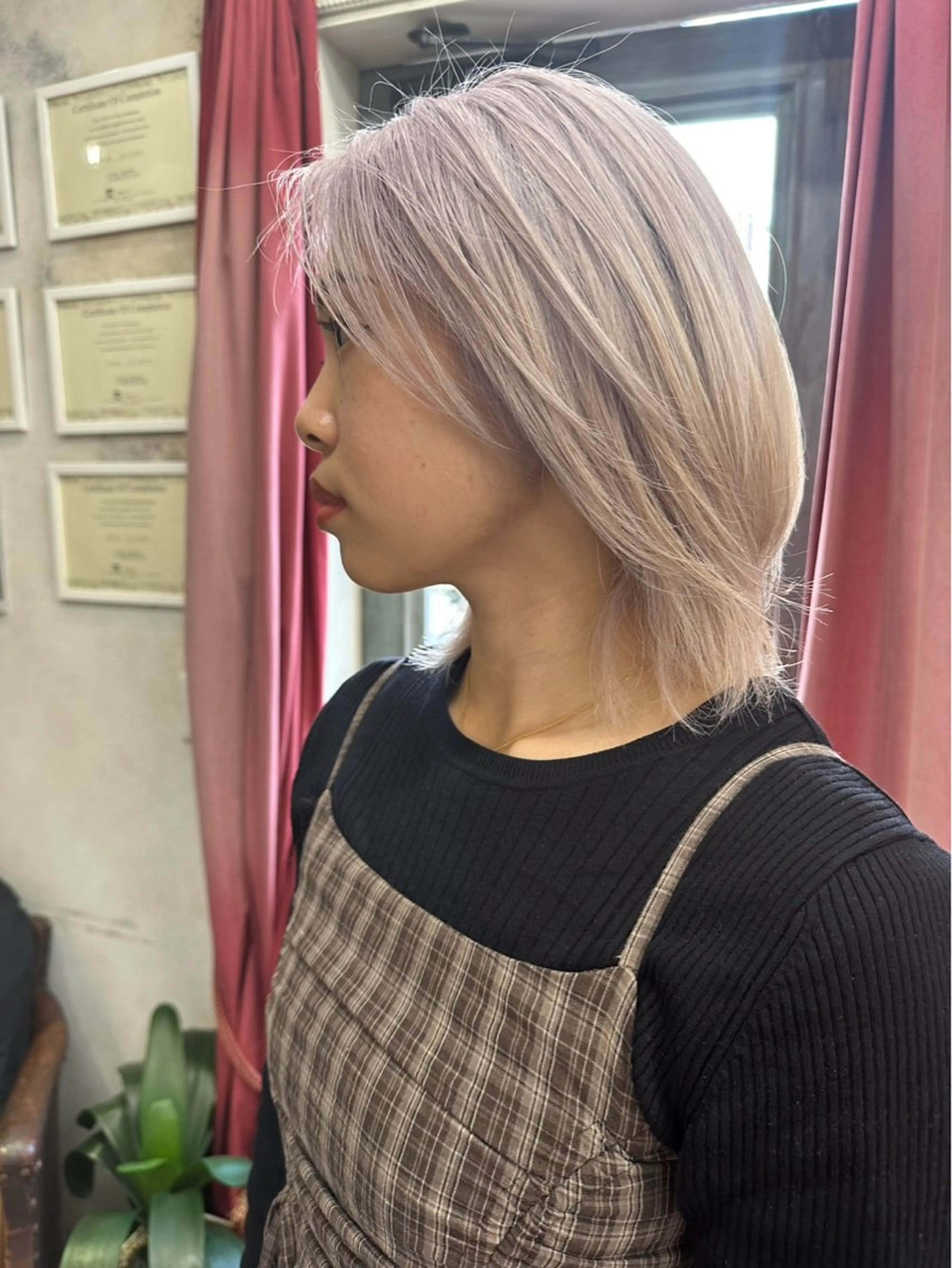 カラー グレージュ ふたつやゆら🤎ྀི カラー、縮毛矯正のヘアスタイル