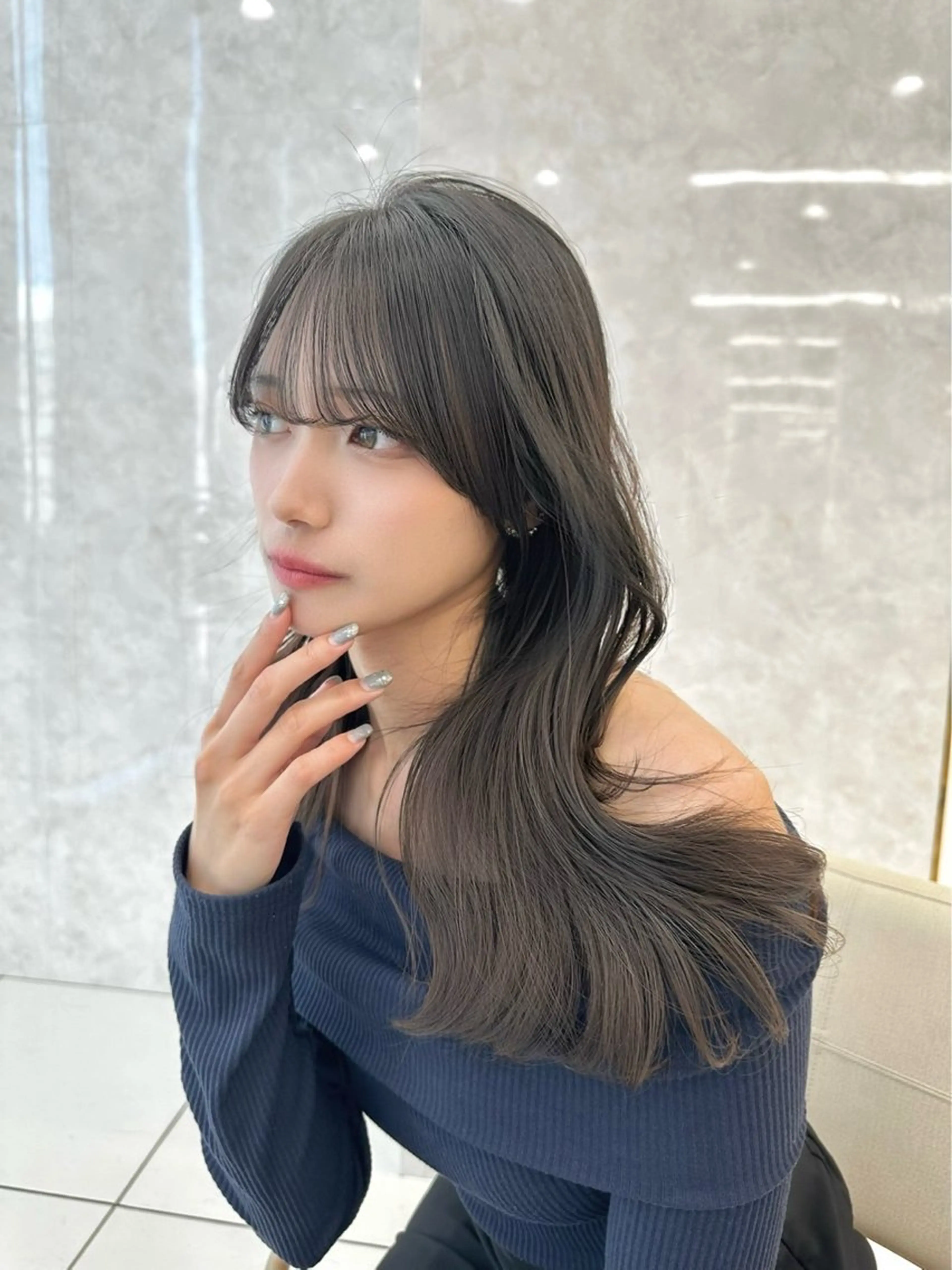 ロング カラー 栄/レイヤー/ 津野 こころのヘアスタイル