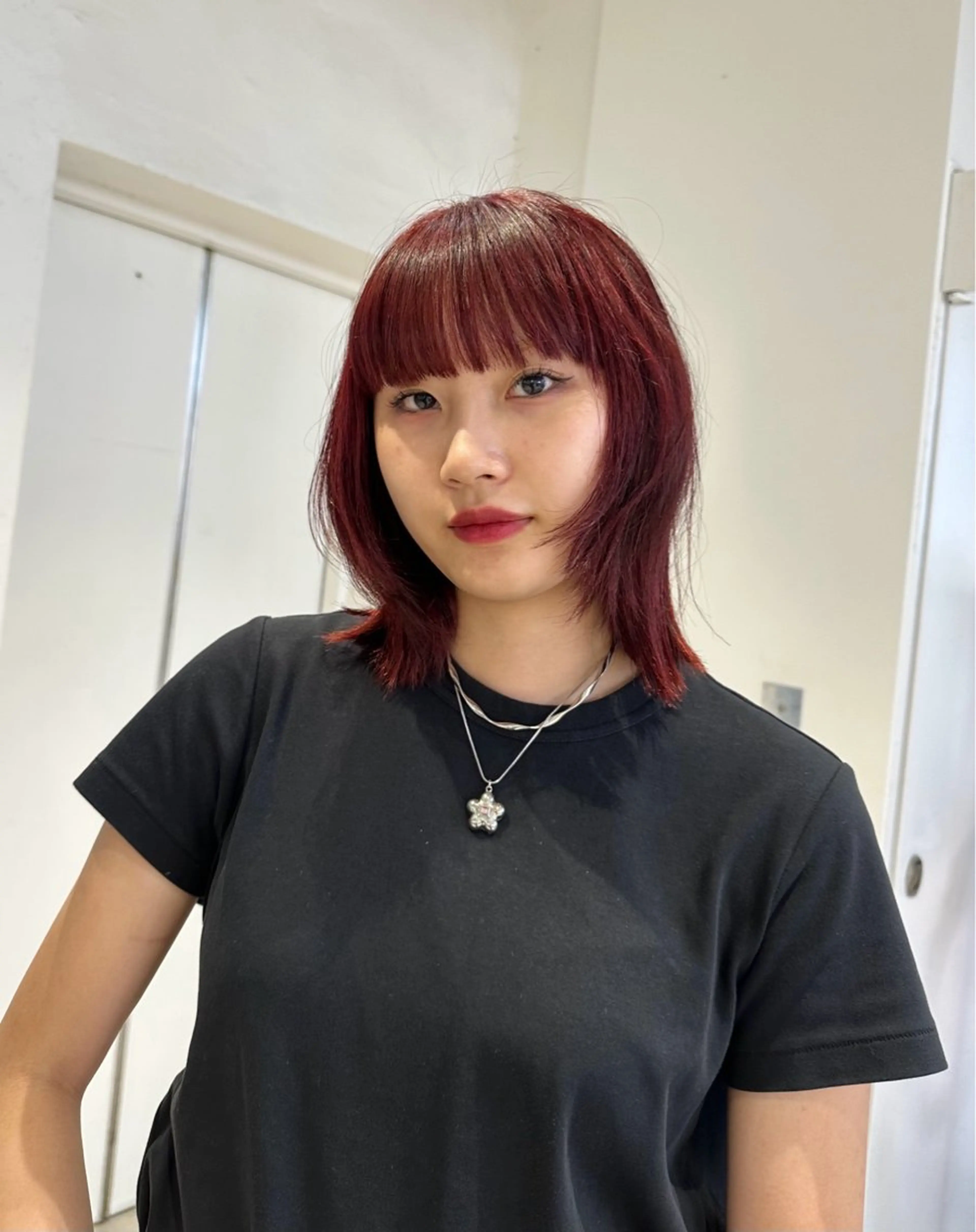 セミロング ヘアカラー 韓国ヘアメンズ・レデ ィース特化ミクのヘアスタイル